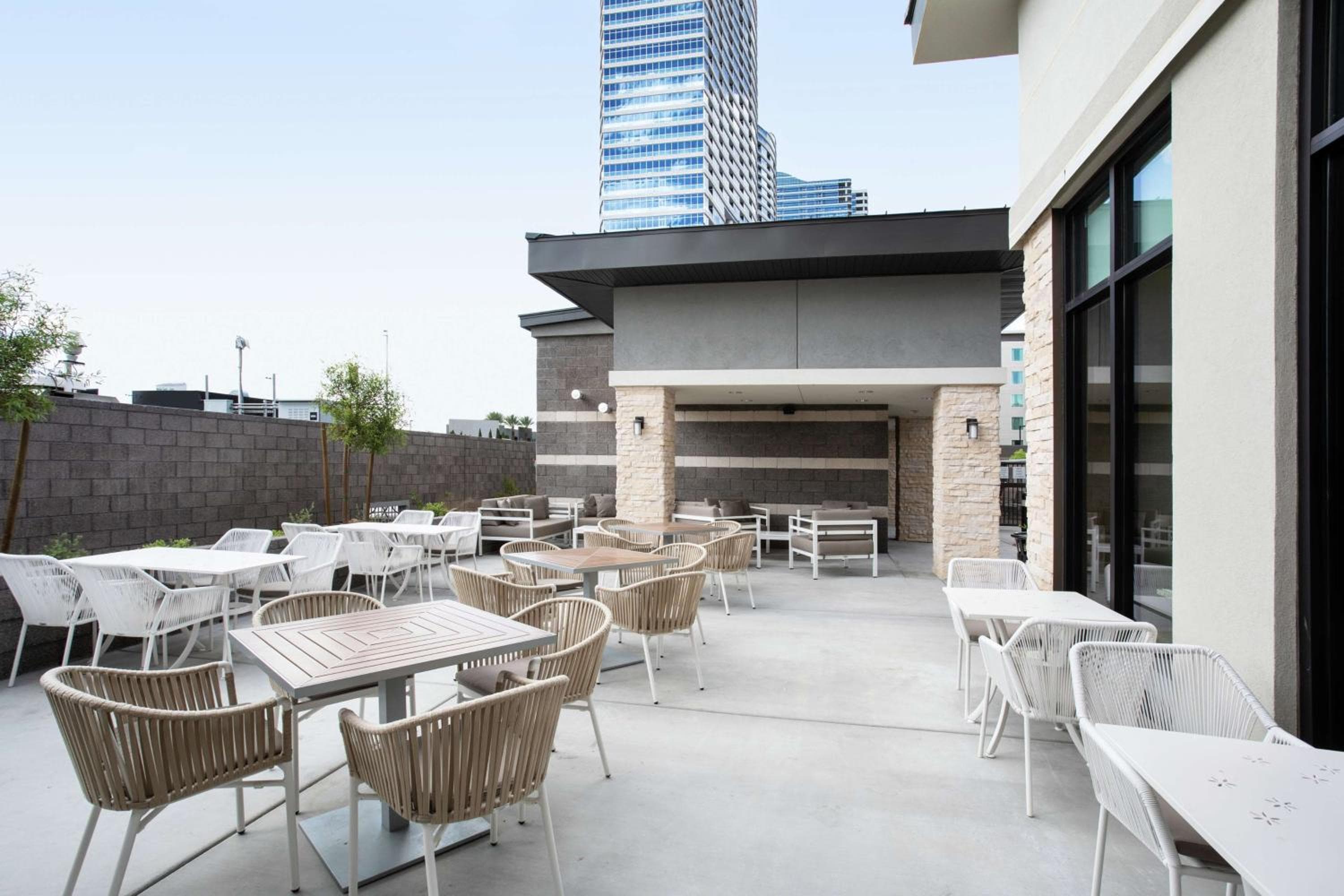 Hilton Garden Inn Las Vegas City Center — 5