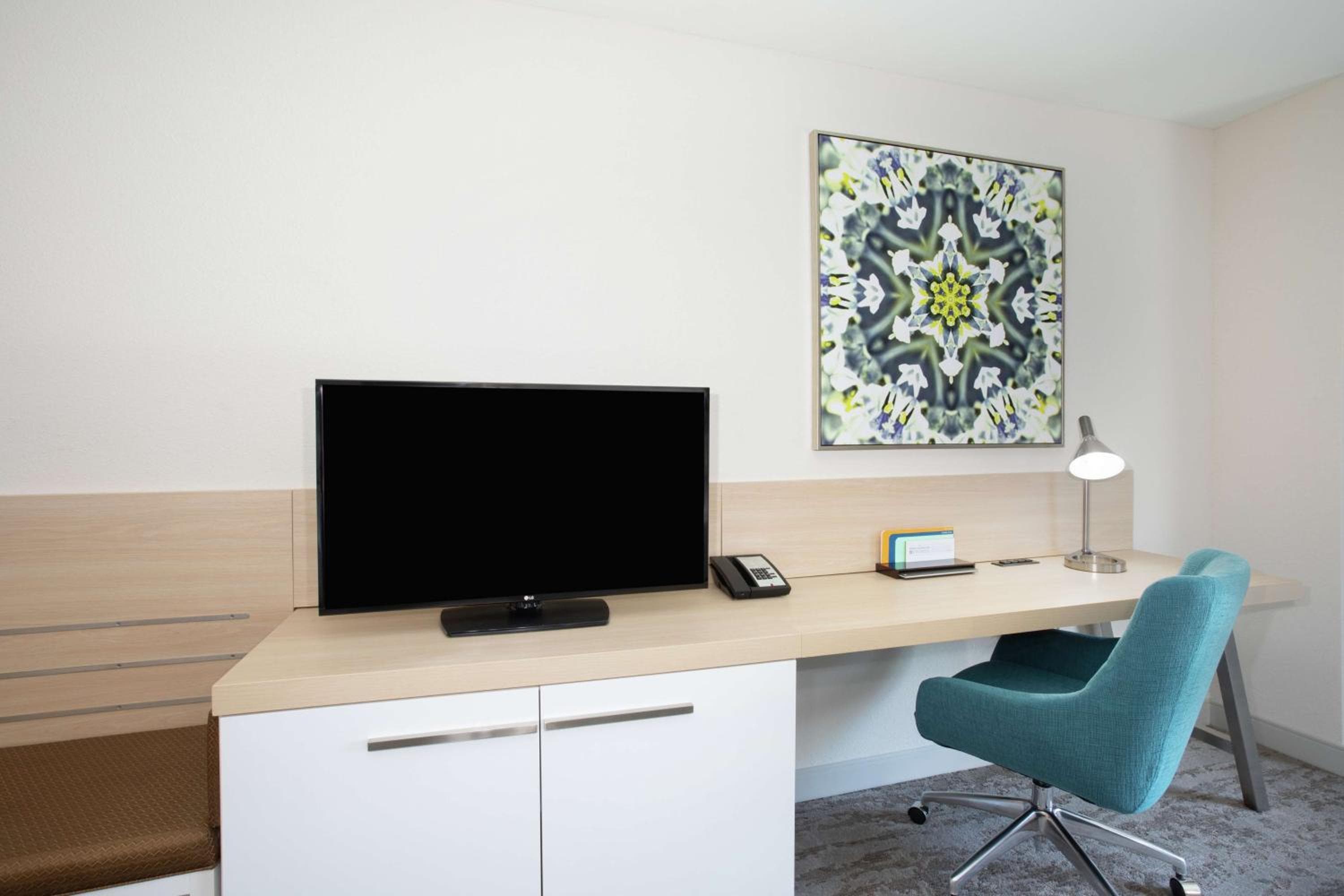 Hilton Garden Inn Las Vegas City Center — 17
