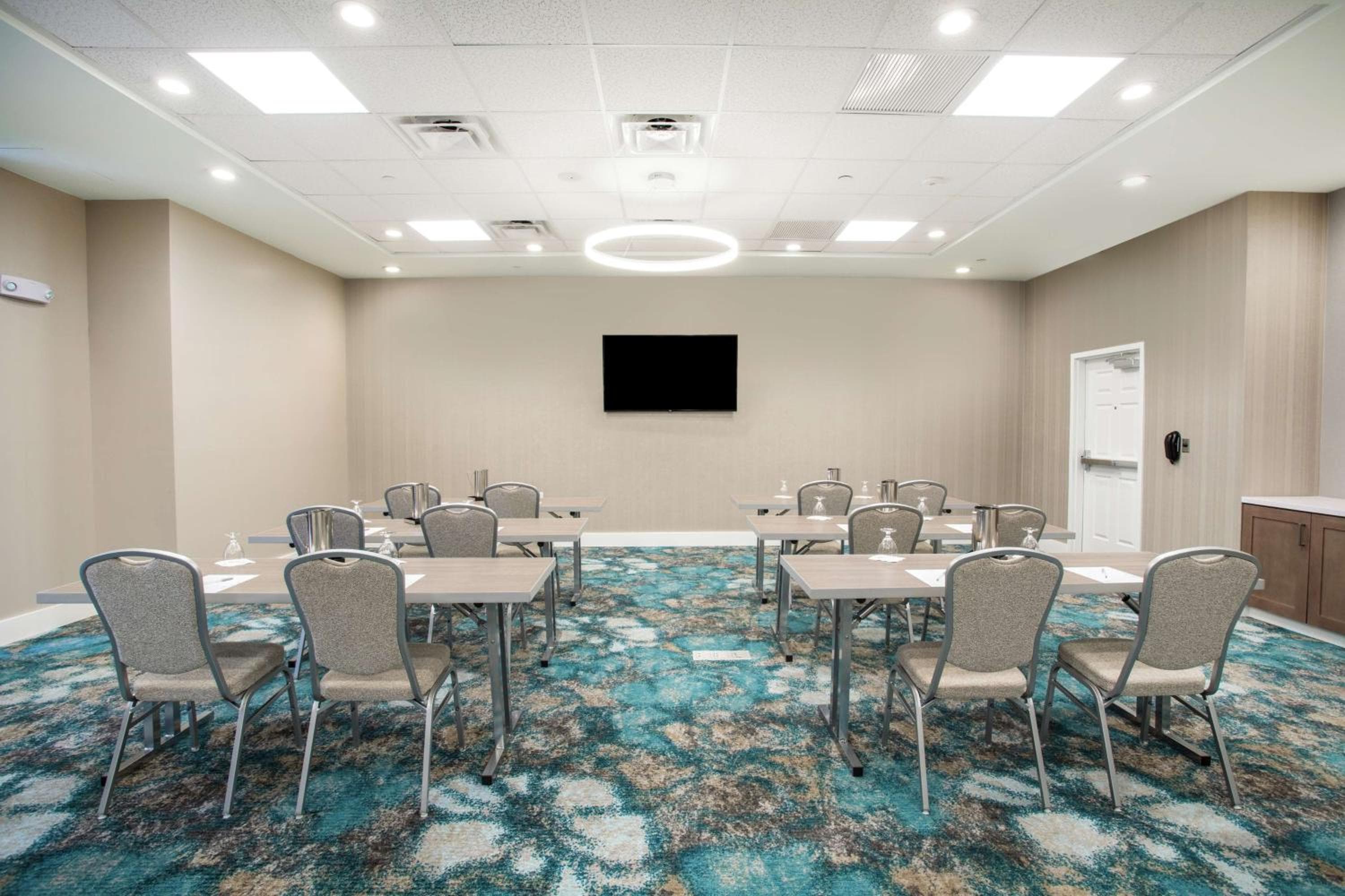 Hilton Garden Inn Las Vegas City Center — 5