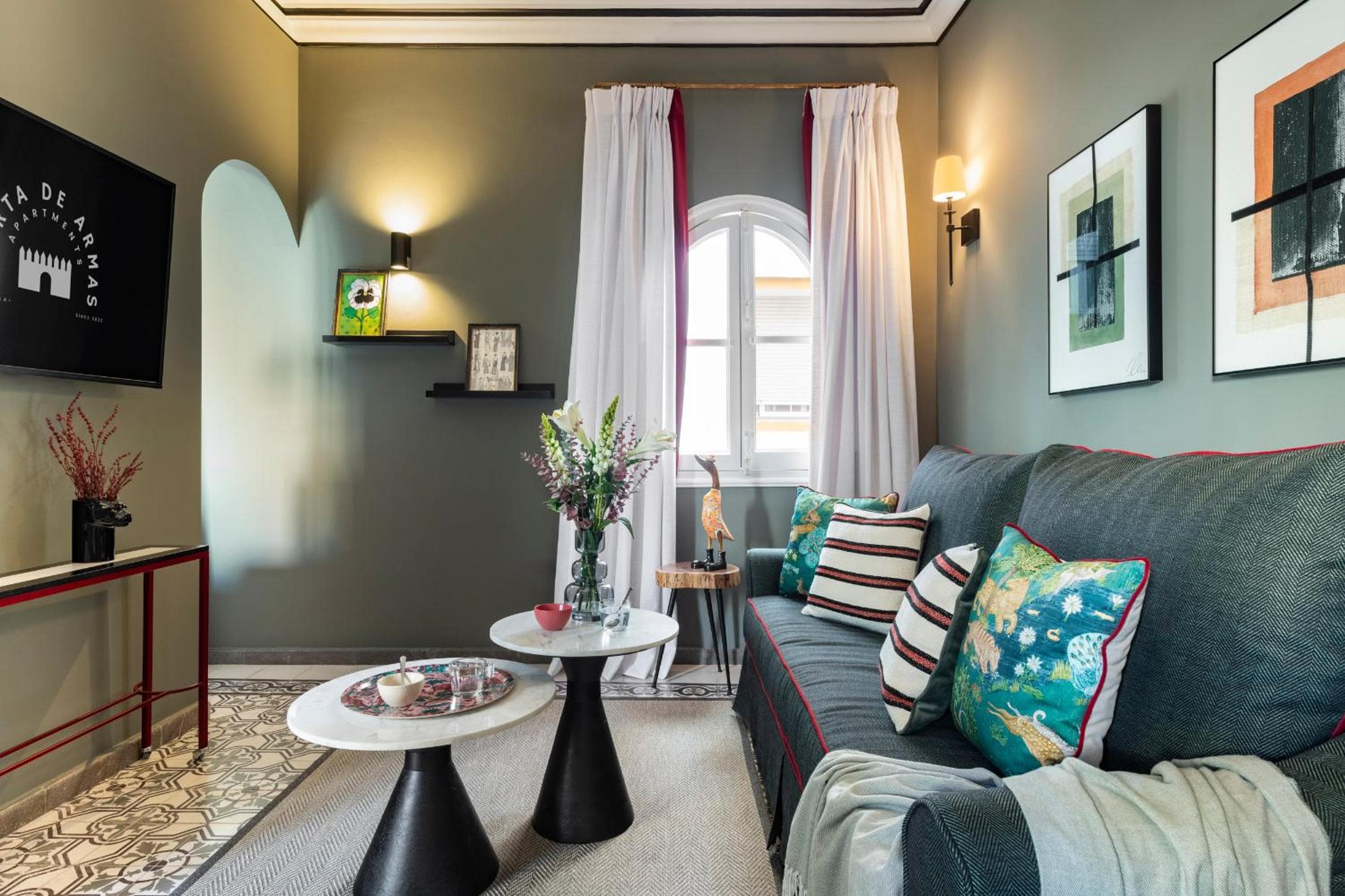 PUERTA DE ARMAS APARTMENTS — 11