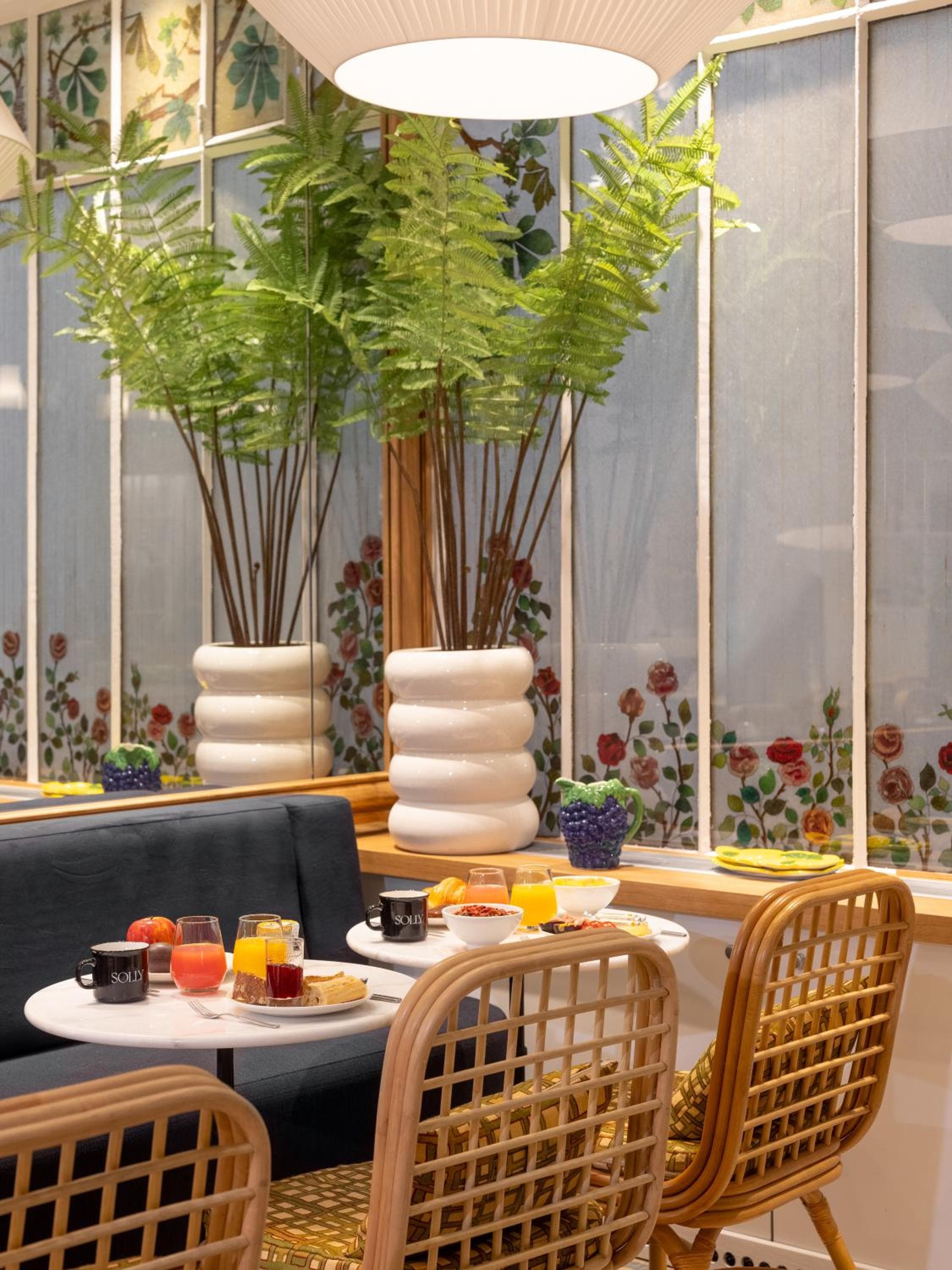 Solly Hôtel Paris — 2