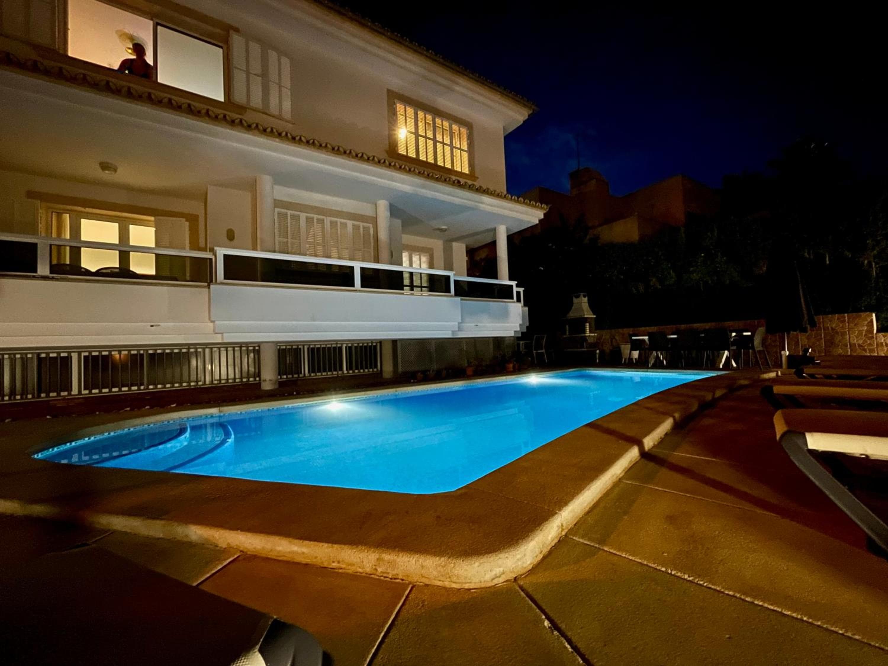 Villa Filipinas ,CITY CENTER -ETV10310 — 20