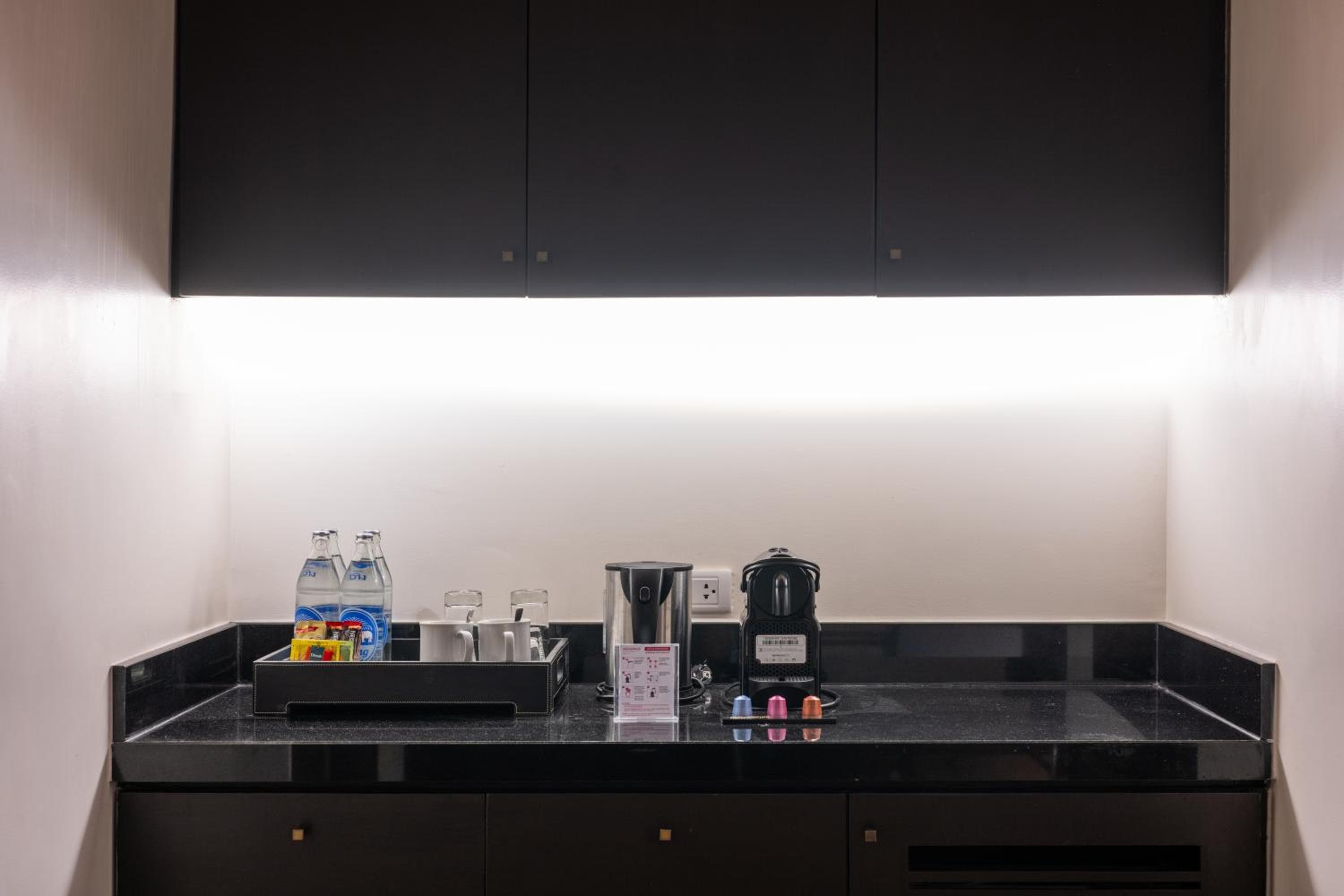 Mövenpick Hotel Sukhumvit 15 Bangkok — 9