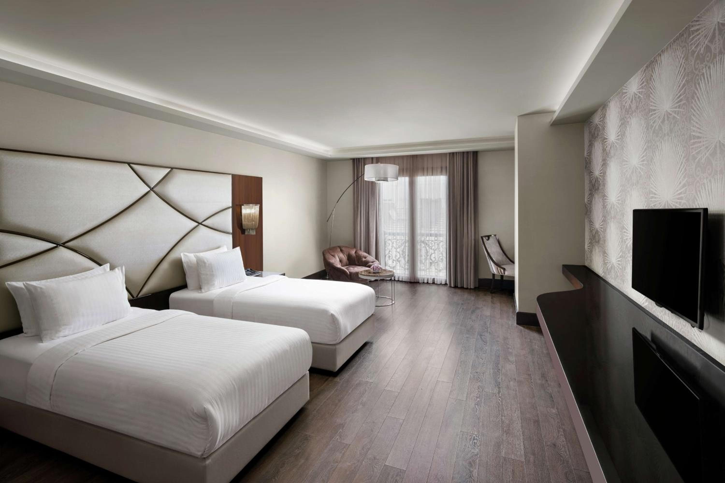 DoubleTree by Hilton Istanbul Gayrettepe — 30