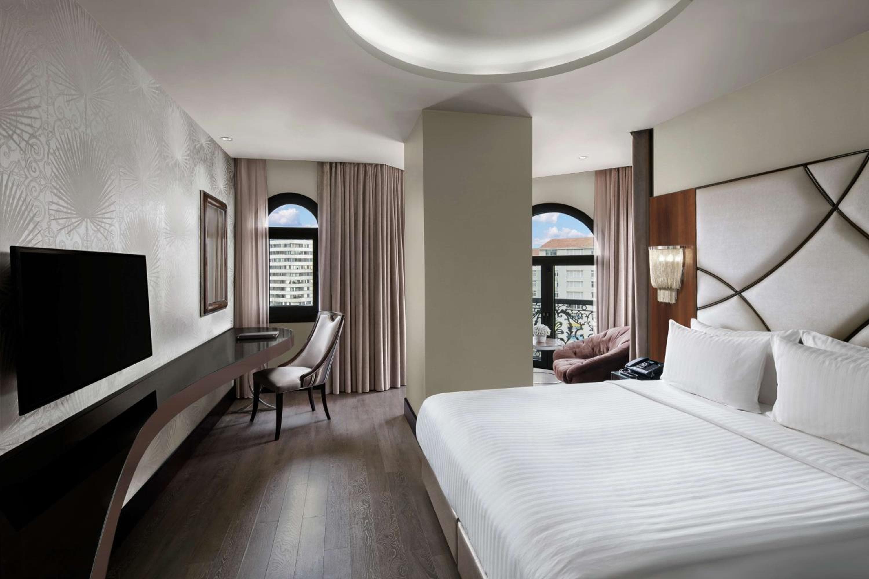 DoubleTree by Hilton Istanbul Gayrettepe — 24