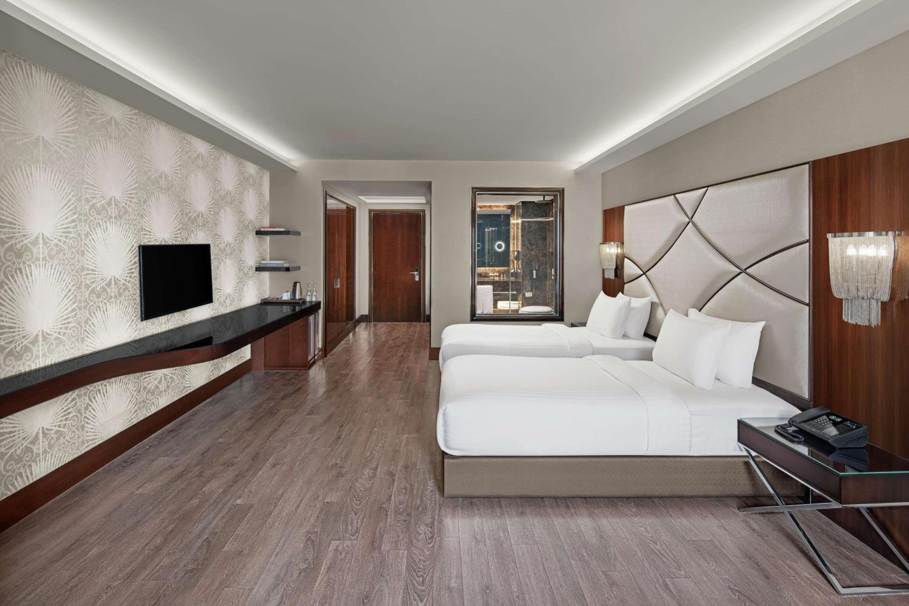 DoubleTree by Hilton Istanbul Gayrettepe — 2