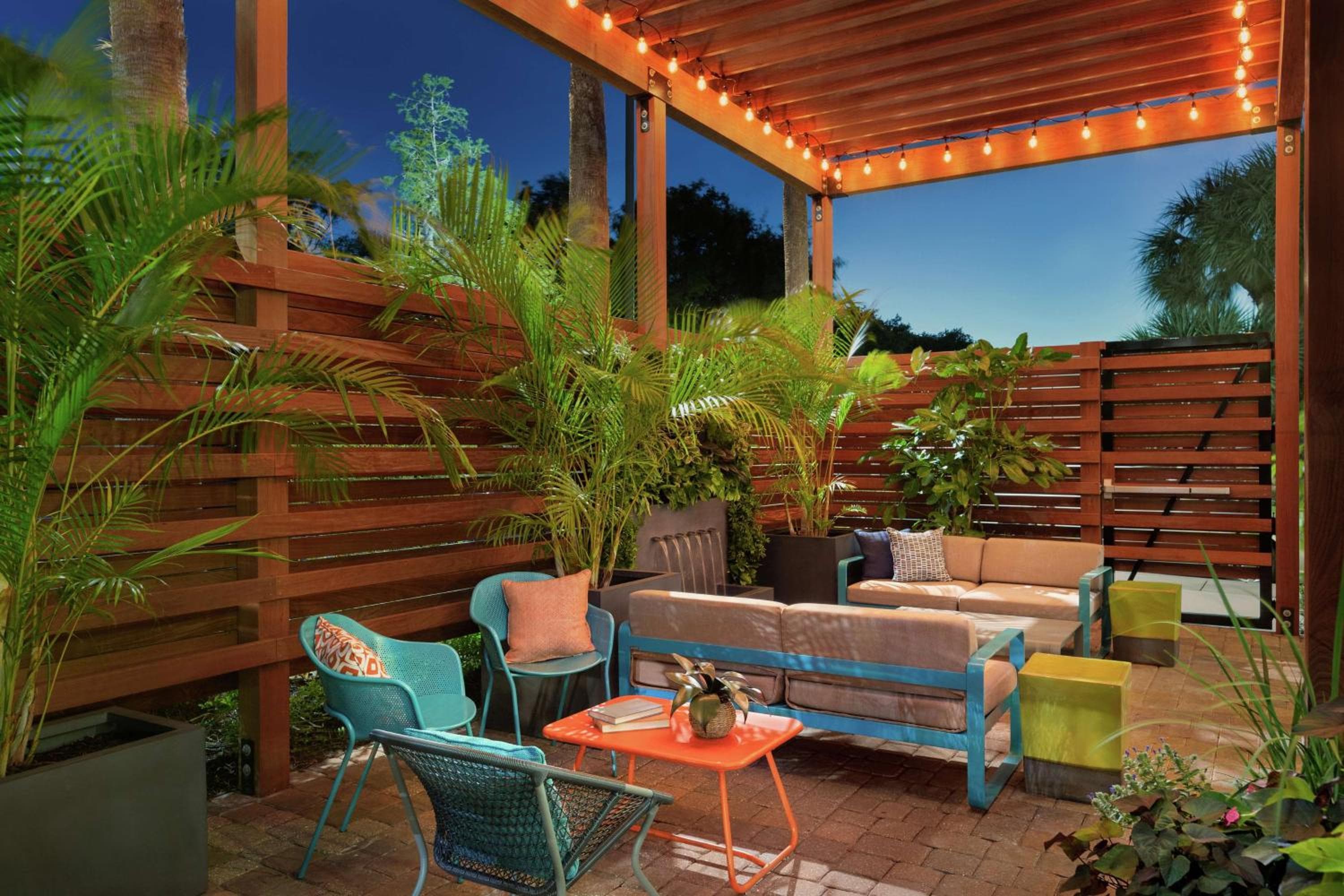 Hotel Alba Tampa, Colección Tapestry By Hilton — 8