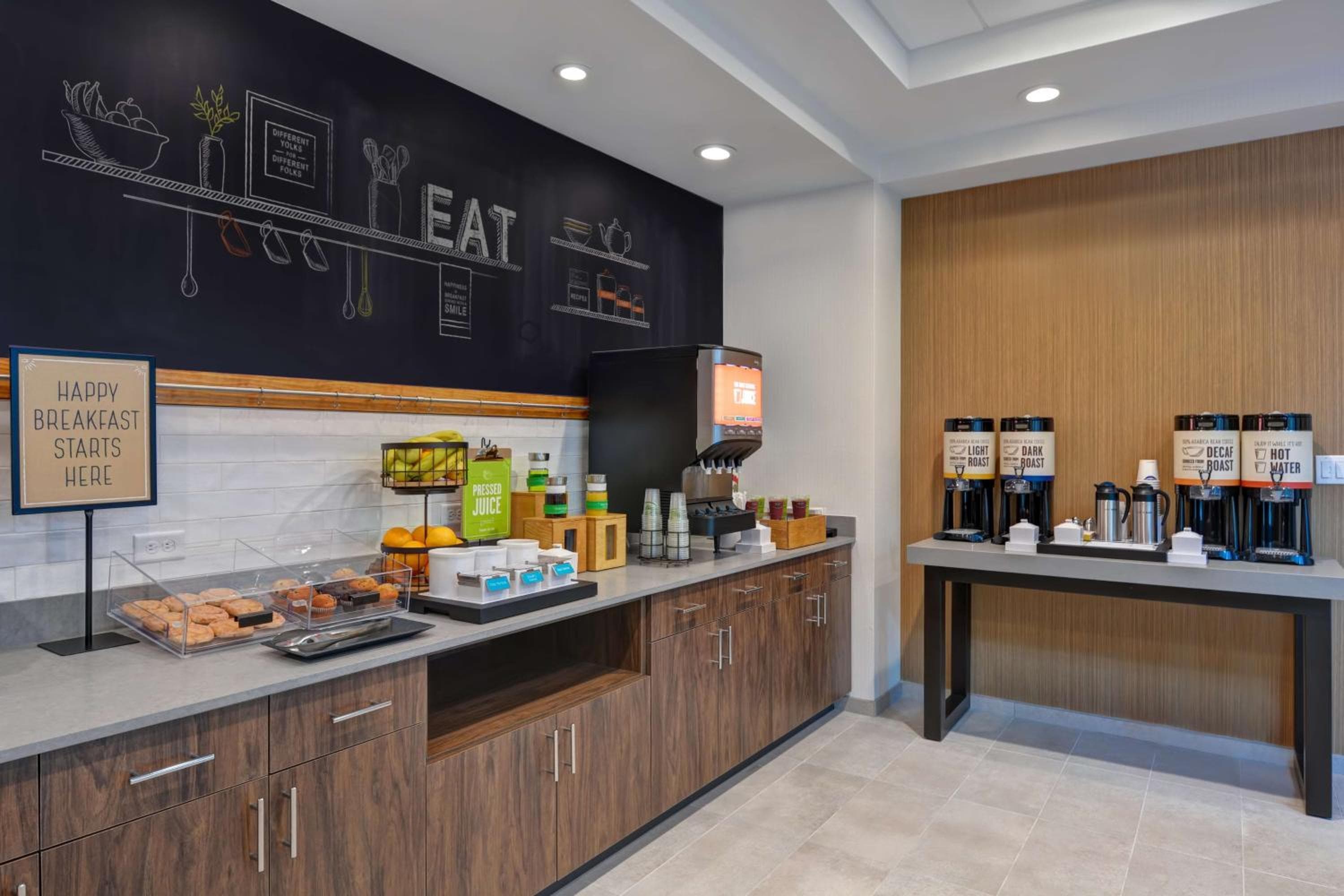 Hampton Inn & Suites Tampa Riverview — 16