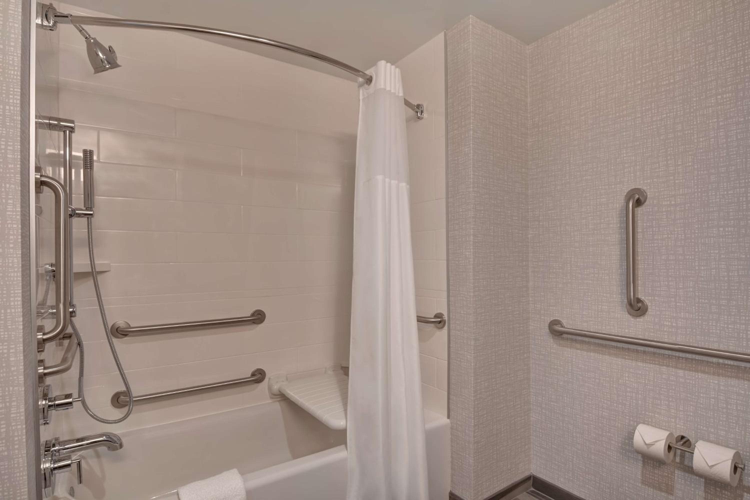 Hampton Inn & Suites Tampa Riverview — 27