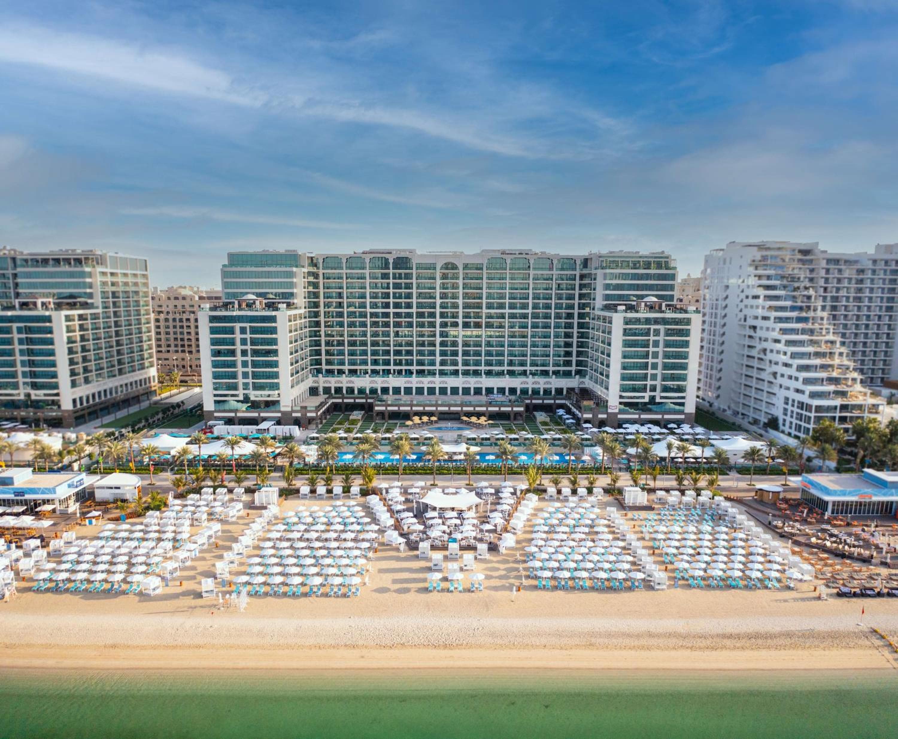 Hilton Dubai Palm Jumeirah hotel, Palm West Beach, Dubai, United Arab Emirates — photo 1