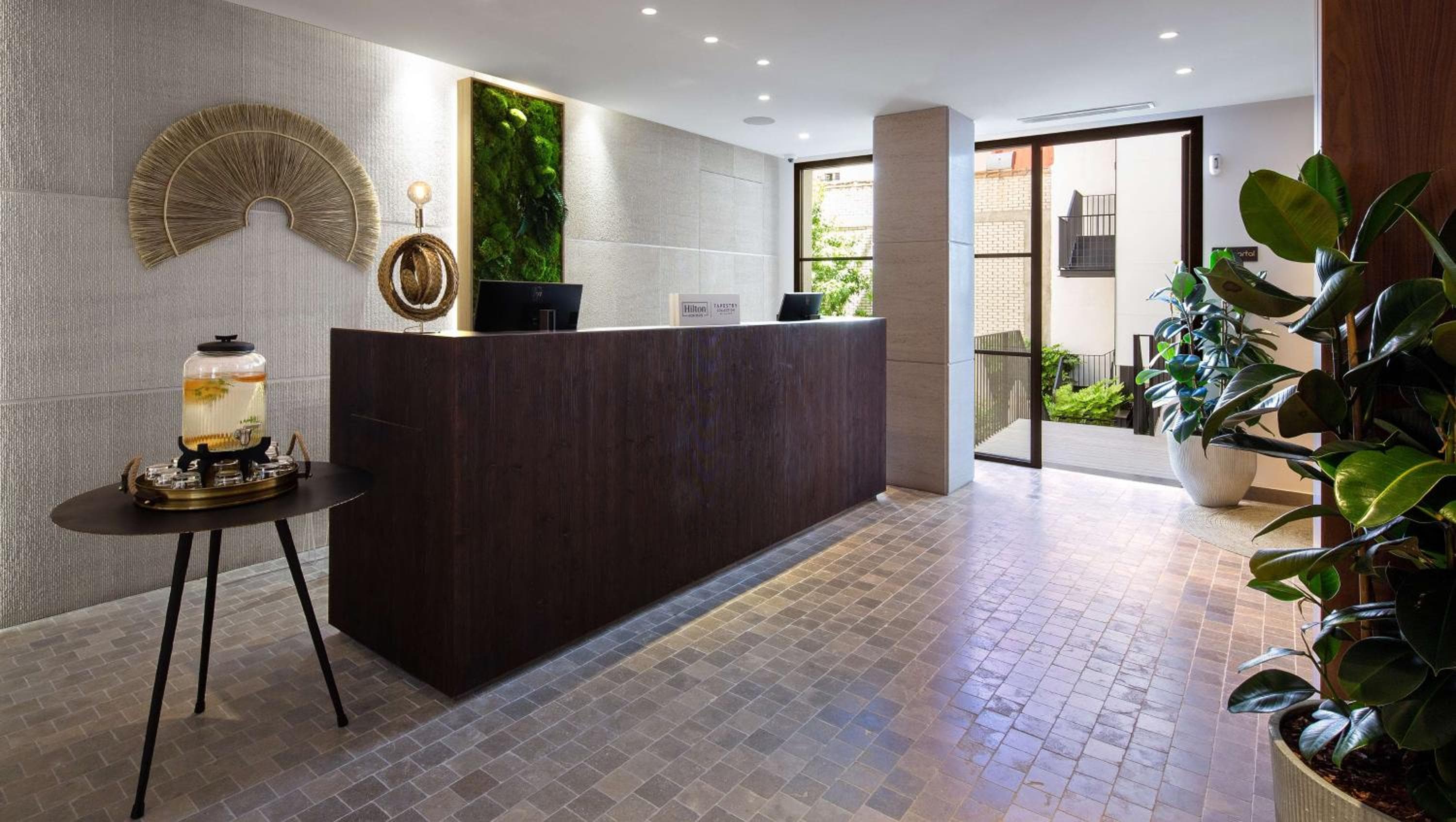 Hotel Atocha Madrid, Tapestry Collection by Hilton — 4