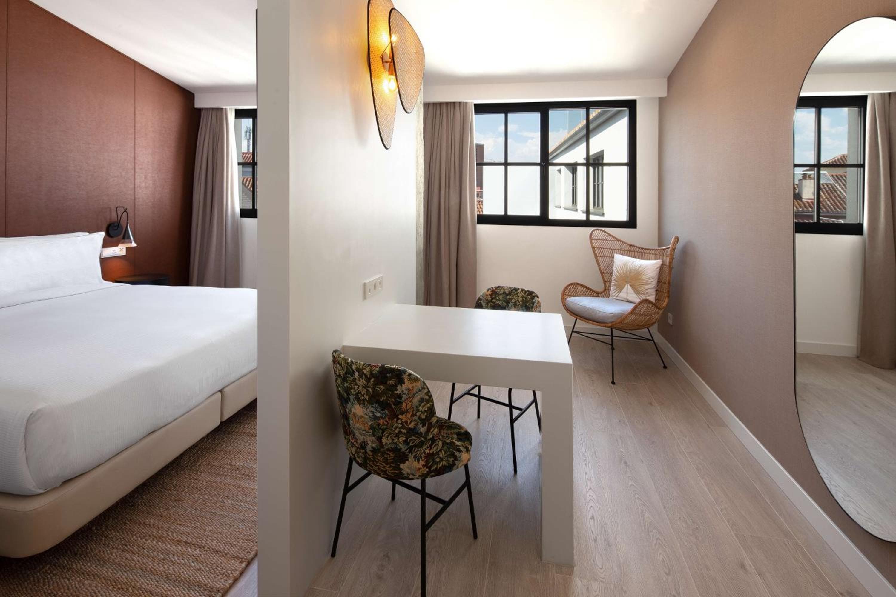Hotel Atocha Madrid, Tapestry Collection by Hilton — 29