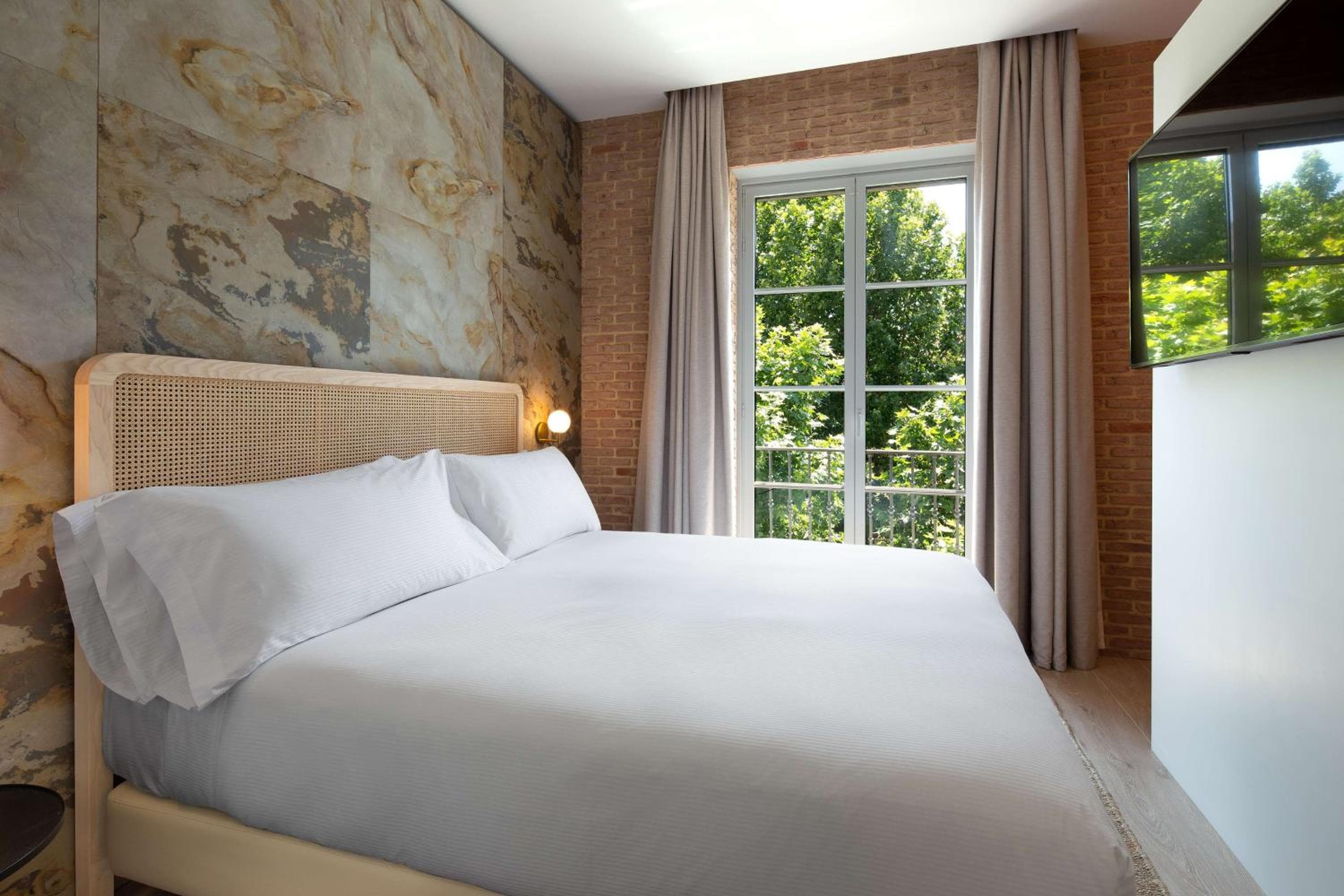 Atocha Hotel Madrid, Tapestry Collection by Hilton — 28