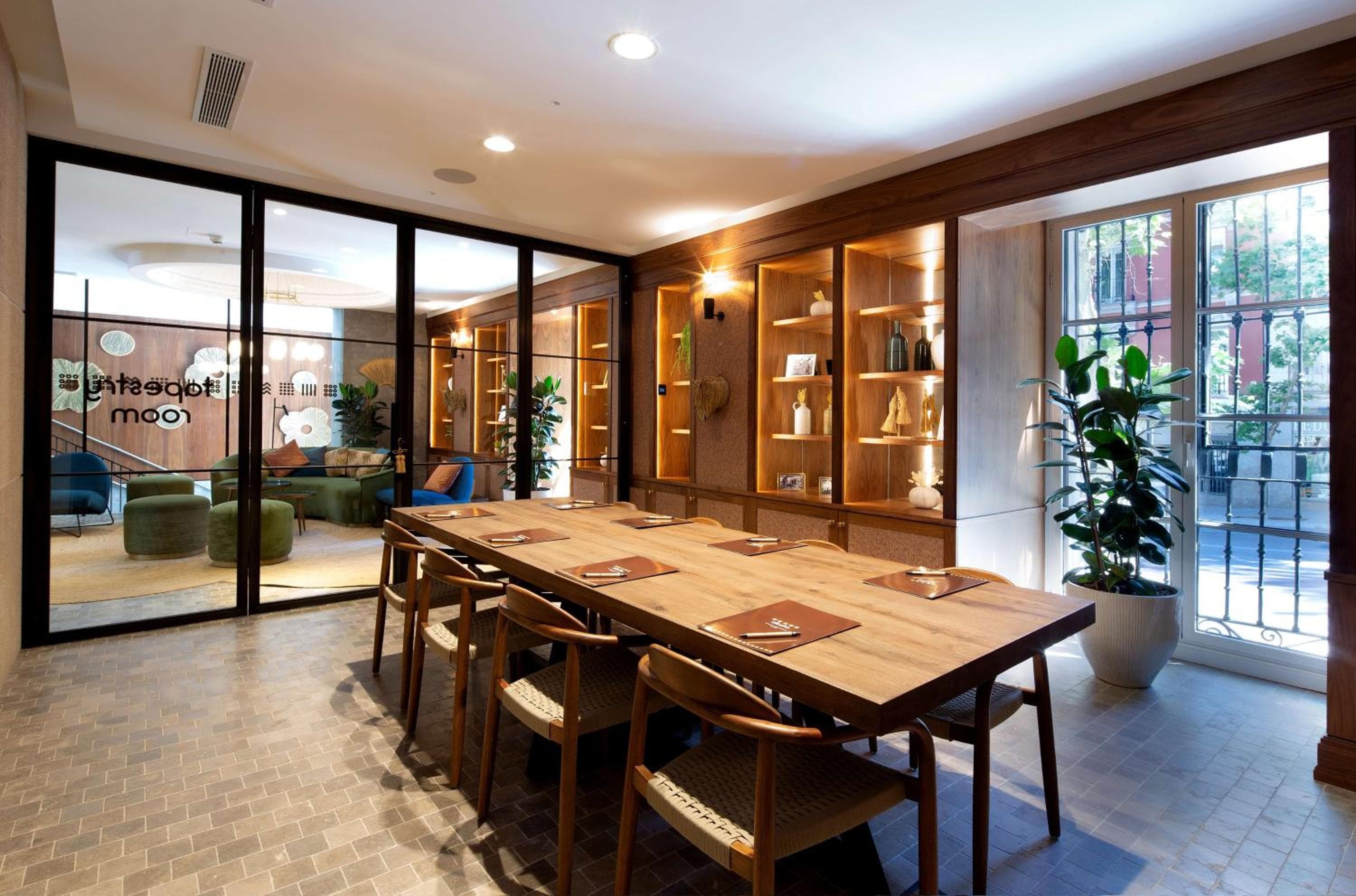 Hotel Atocha Madrid, Tapestry Collection by Hilton — 15