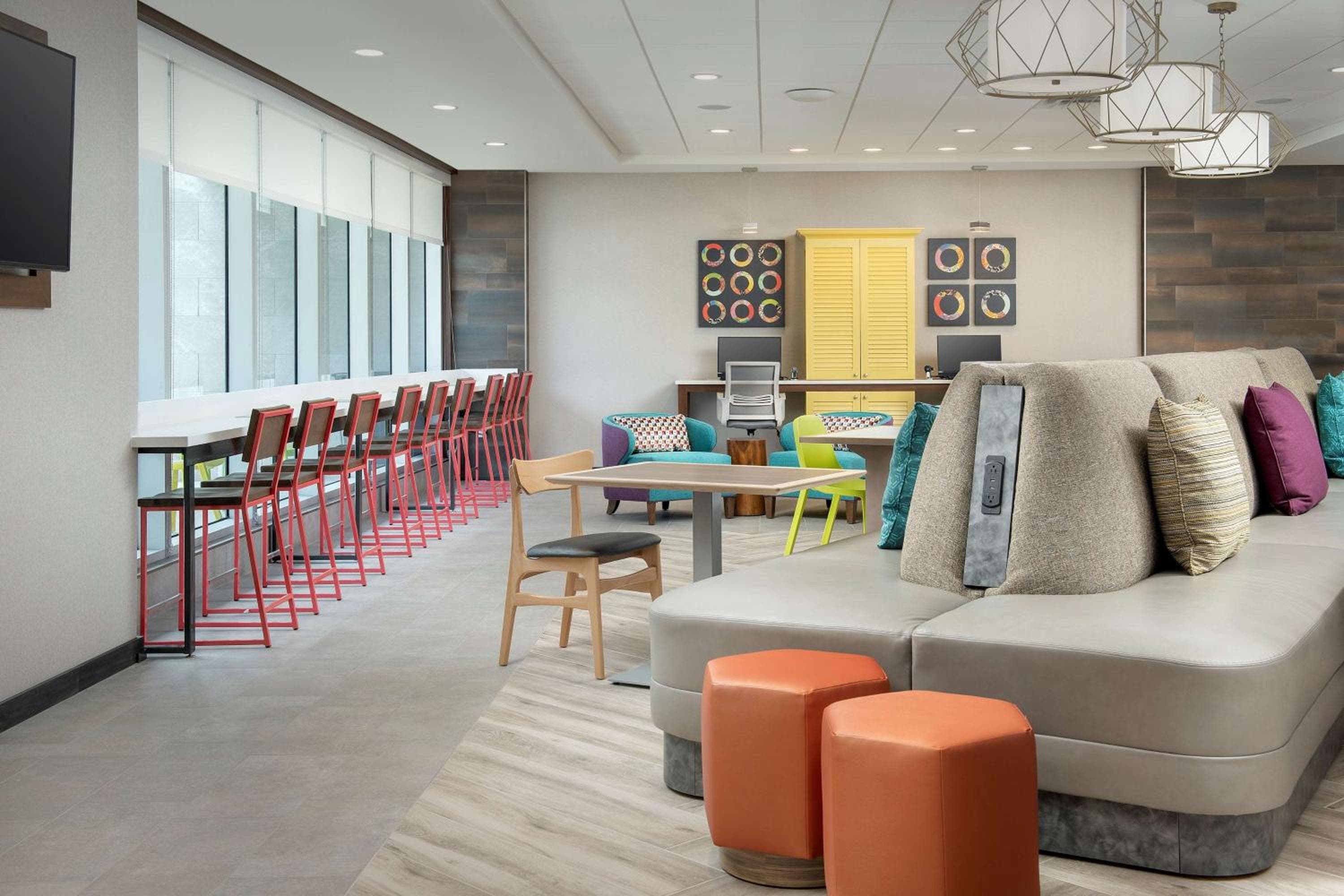 Home2 Suites By Hilton Tampa Westshore Airport, Florida — 10