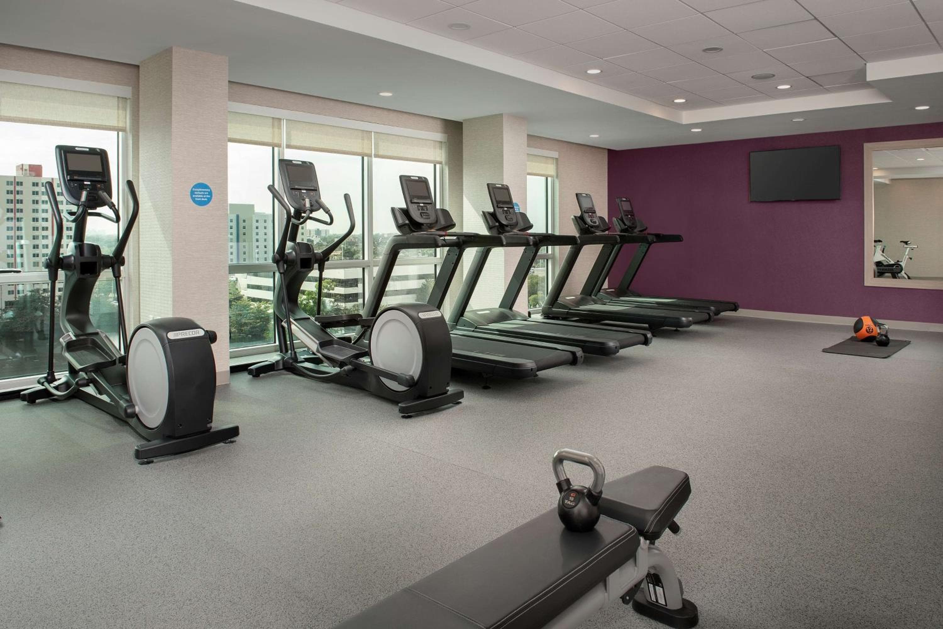 Home2 Suites By Hilton Miami Airport South Blue Lagoon — 18