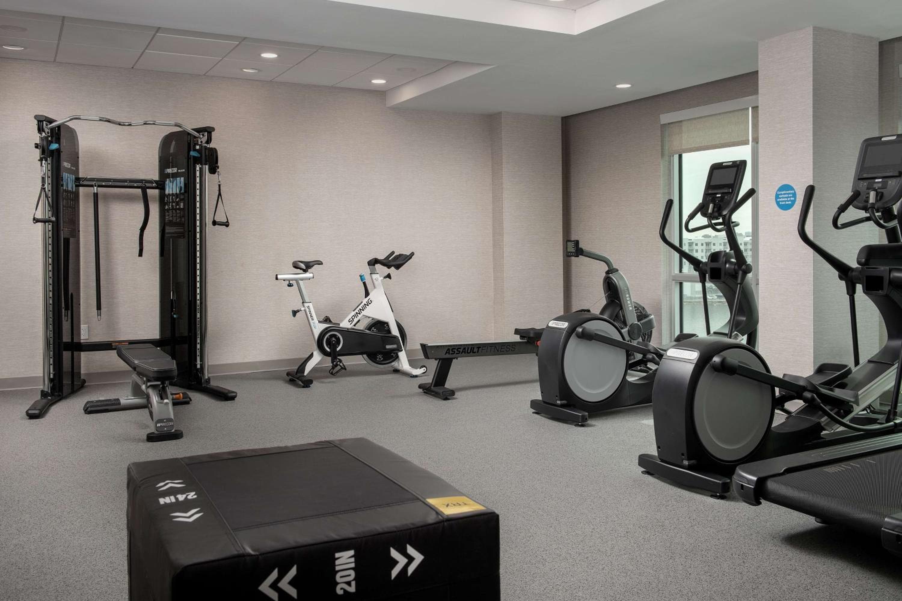 Home2 Suites By Hilton Miami Airport South Blue Lagoon — 19