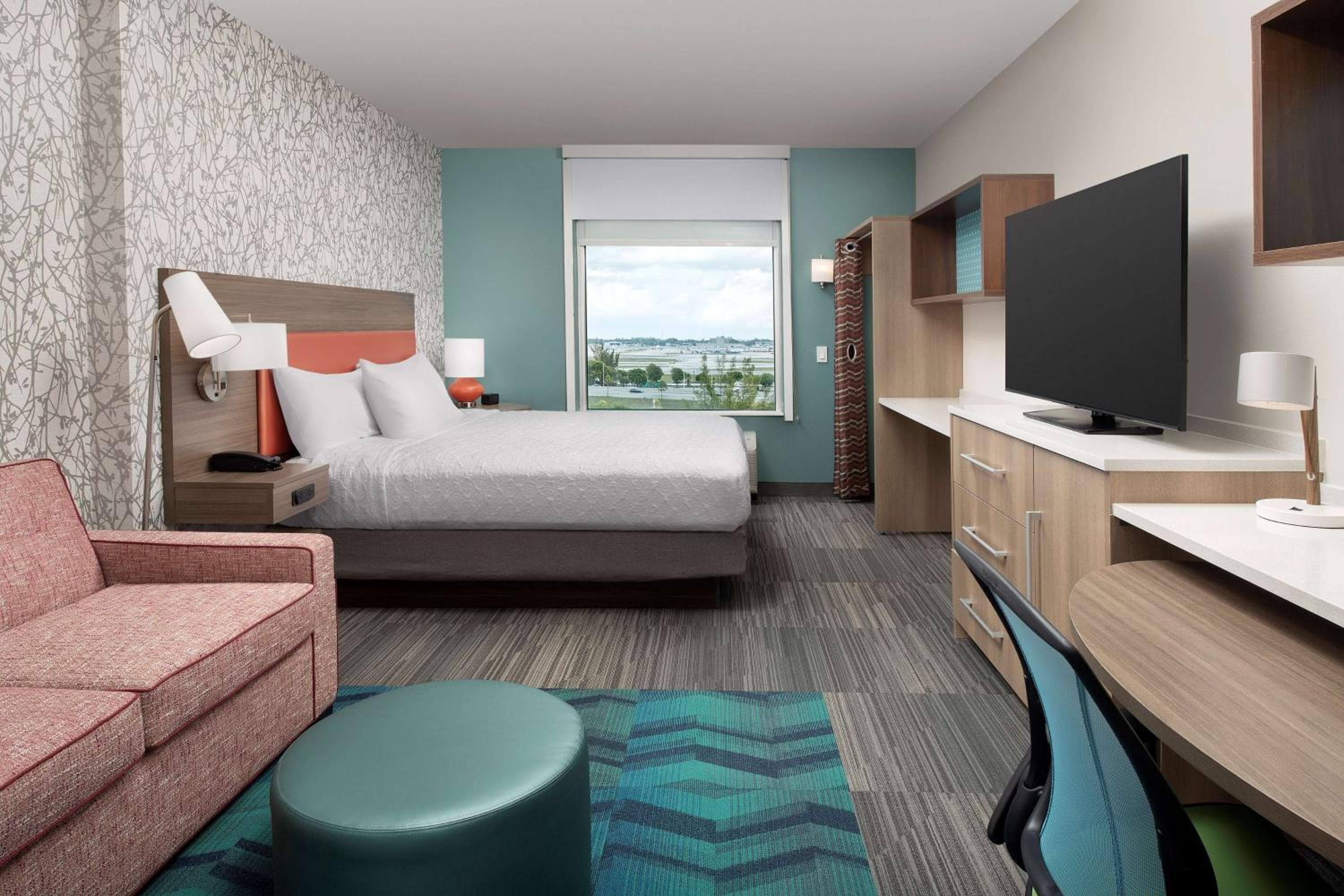 Home2 Suites By Hilton Miami Airport South Blue Lagoon — 21