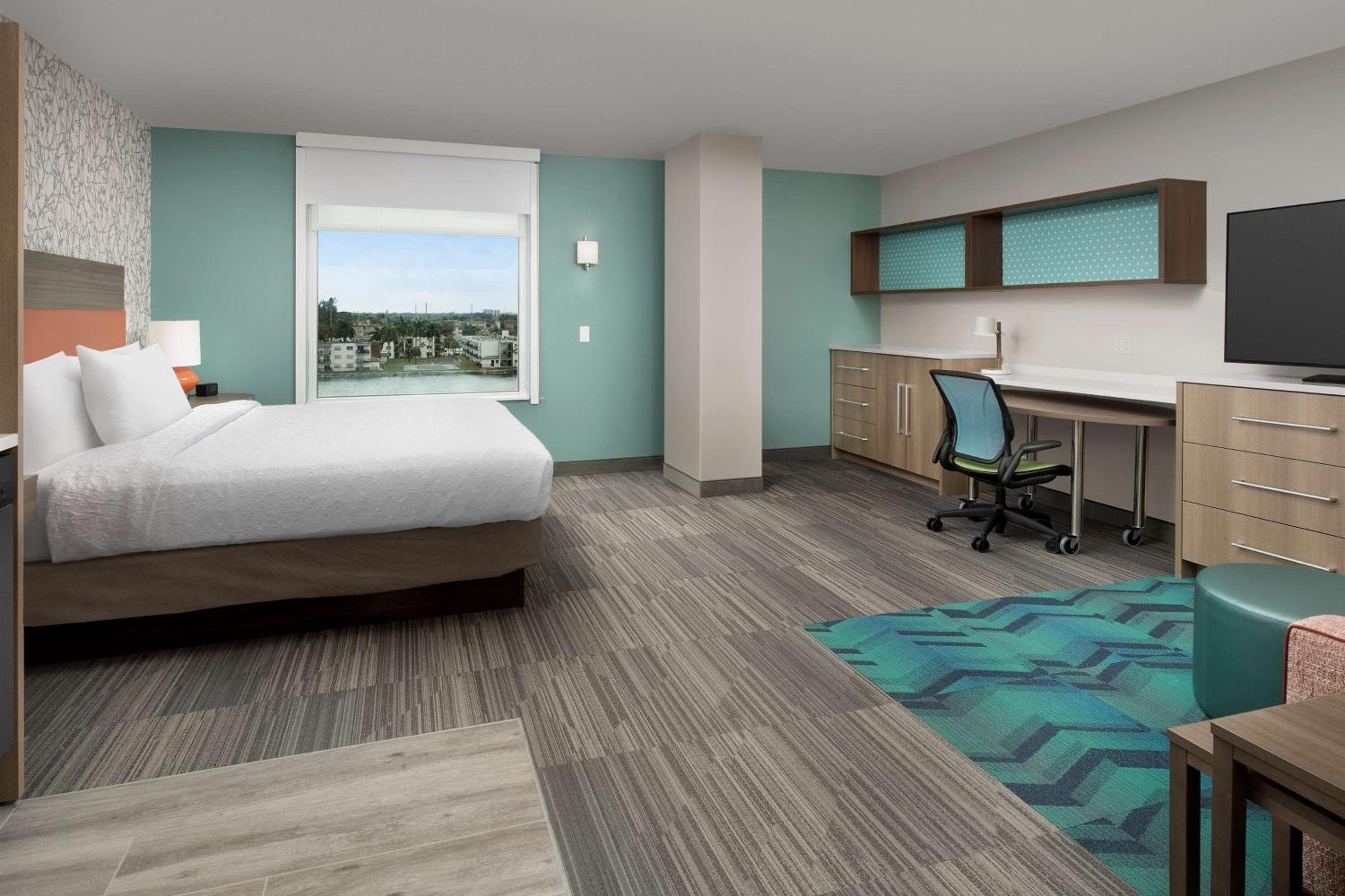Home2 Suites By Hilton Miami Airport South Blue Lagoon — 29