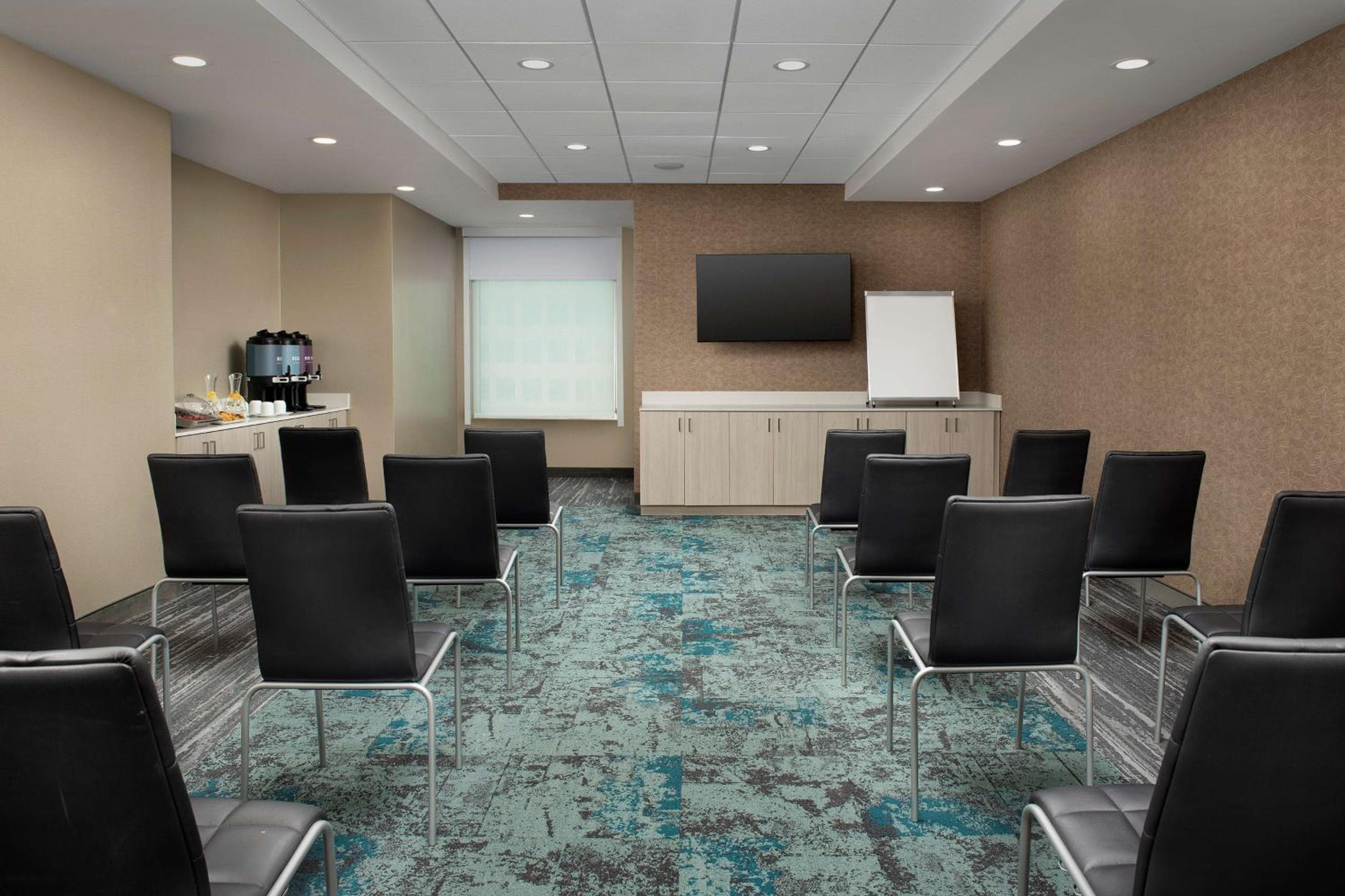 Tru By Hilton Miami Airport South Blue Lagoon, Fl — 25