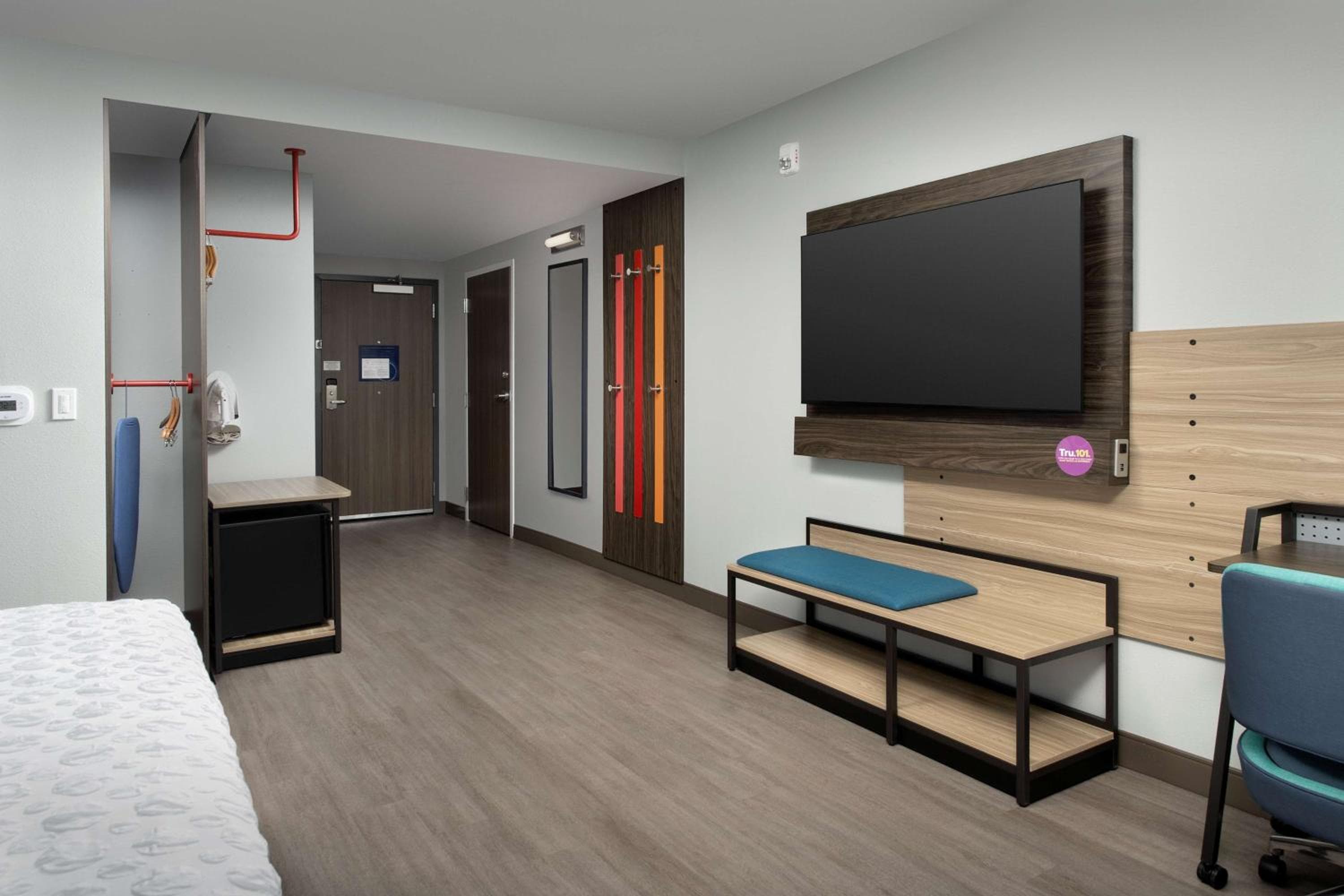 Home2 Suites By Hilton Miami Airport South Blue Lagoon — 5