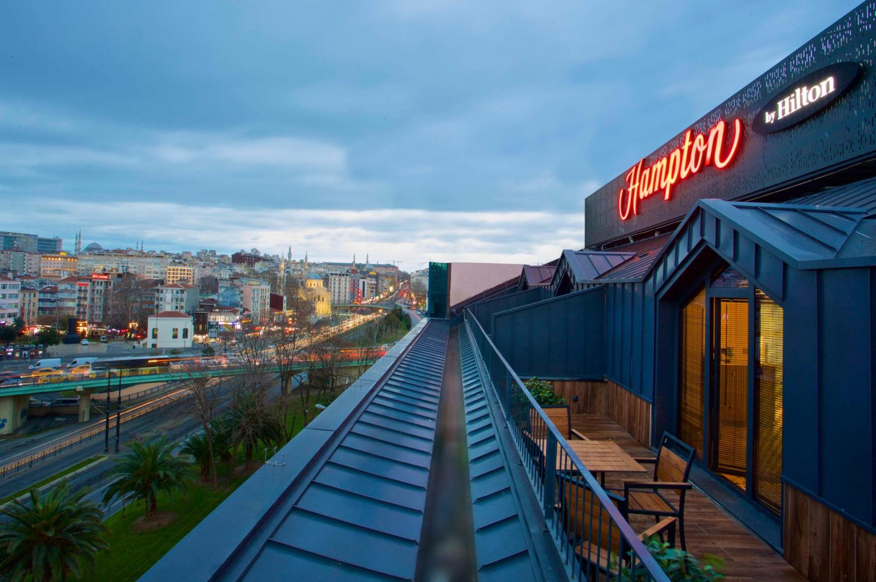 Hampton By Hilton Istanbul Old City — 8