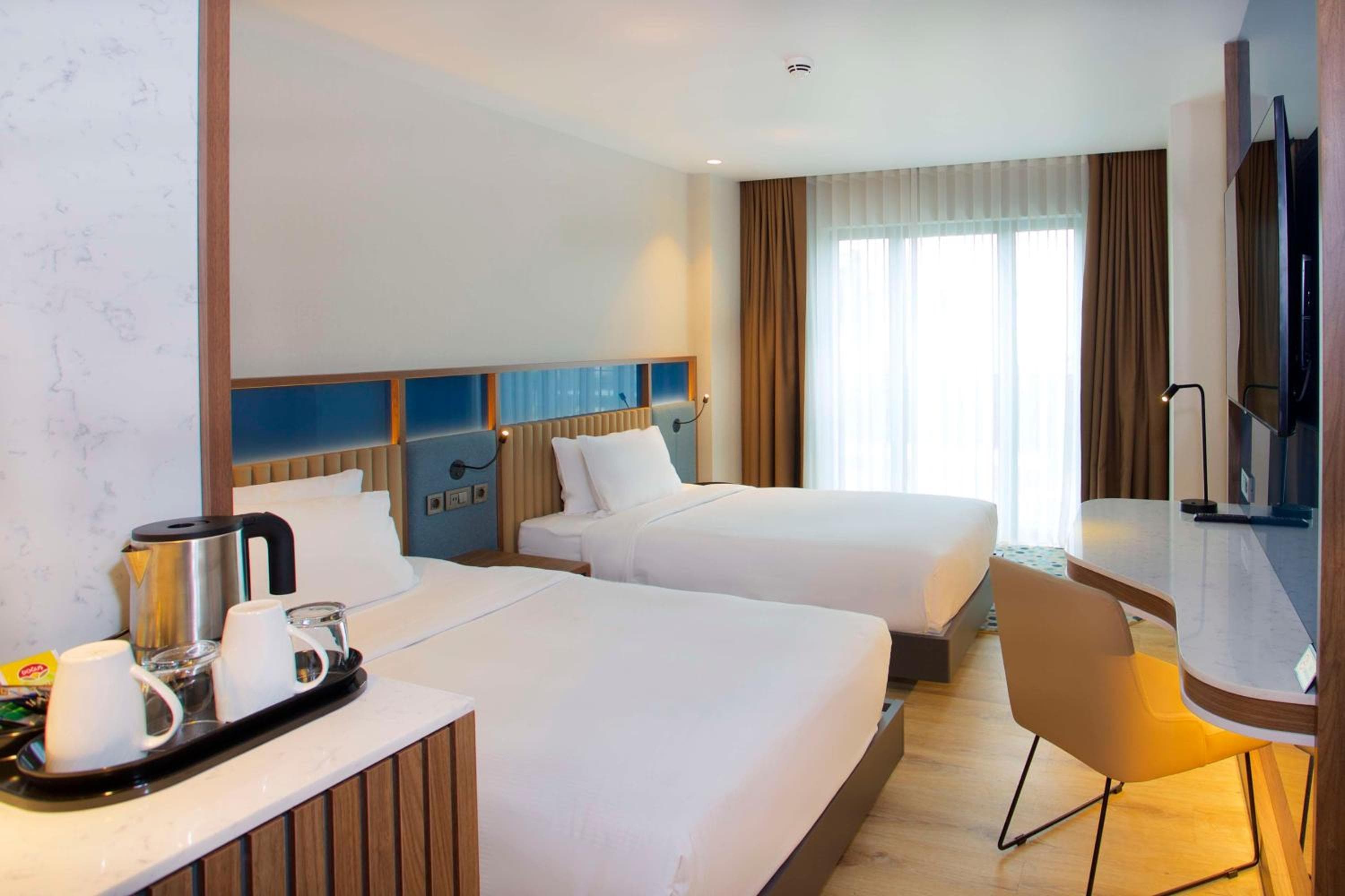 Hampton By Hilton Istanbul Old City — 19