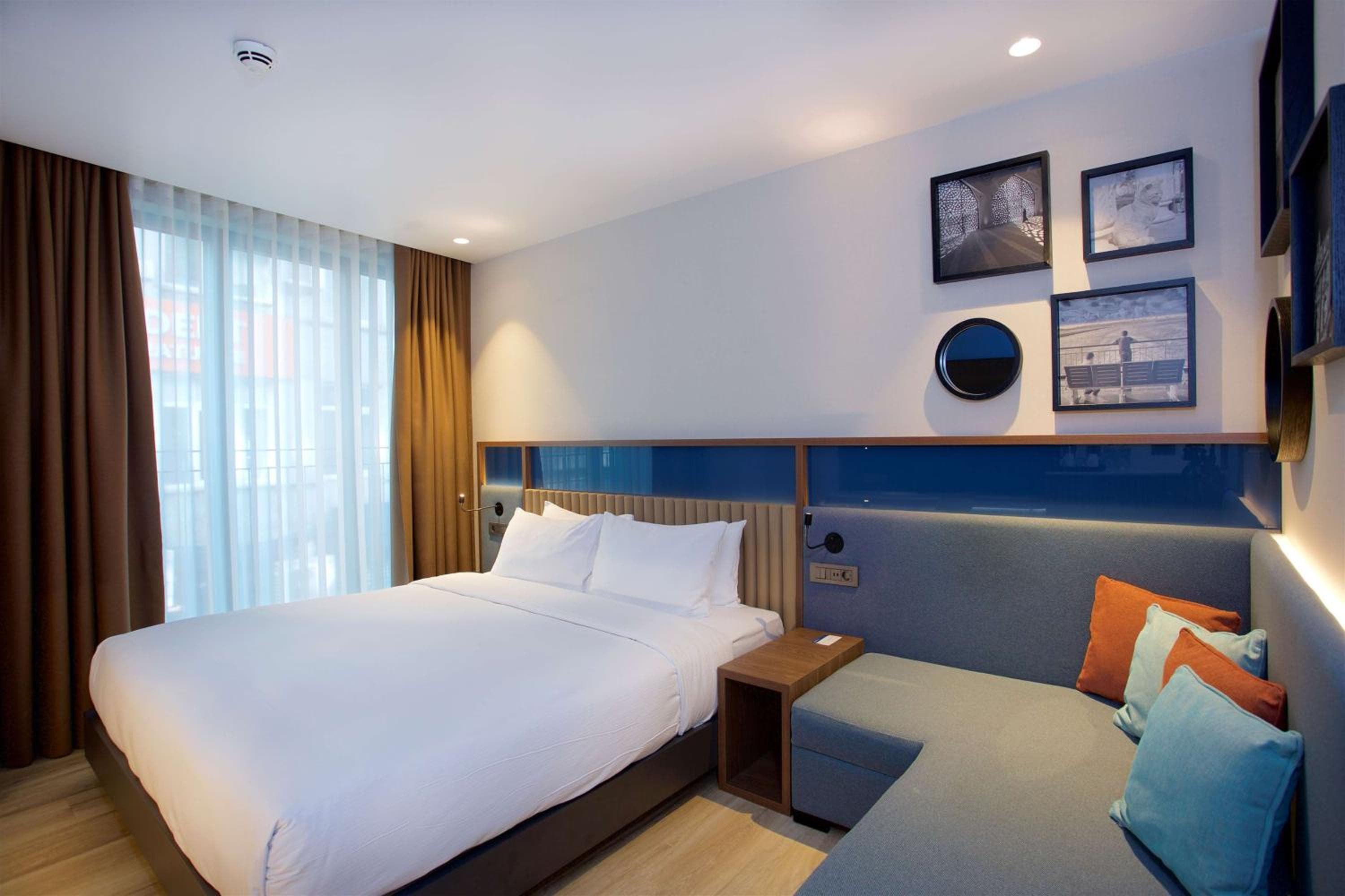 Hampton By Hilton Istanbul Old City — 28