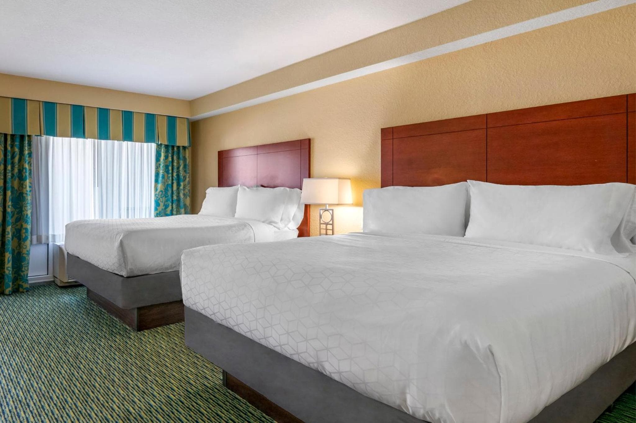 Holiday Inn Resort Orlando - Lake Buena Vista by IHG — 4