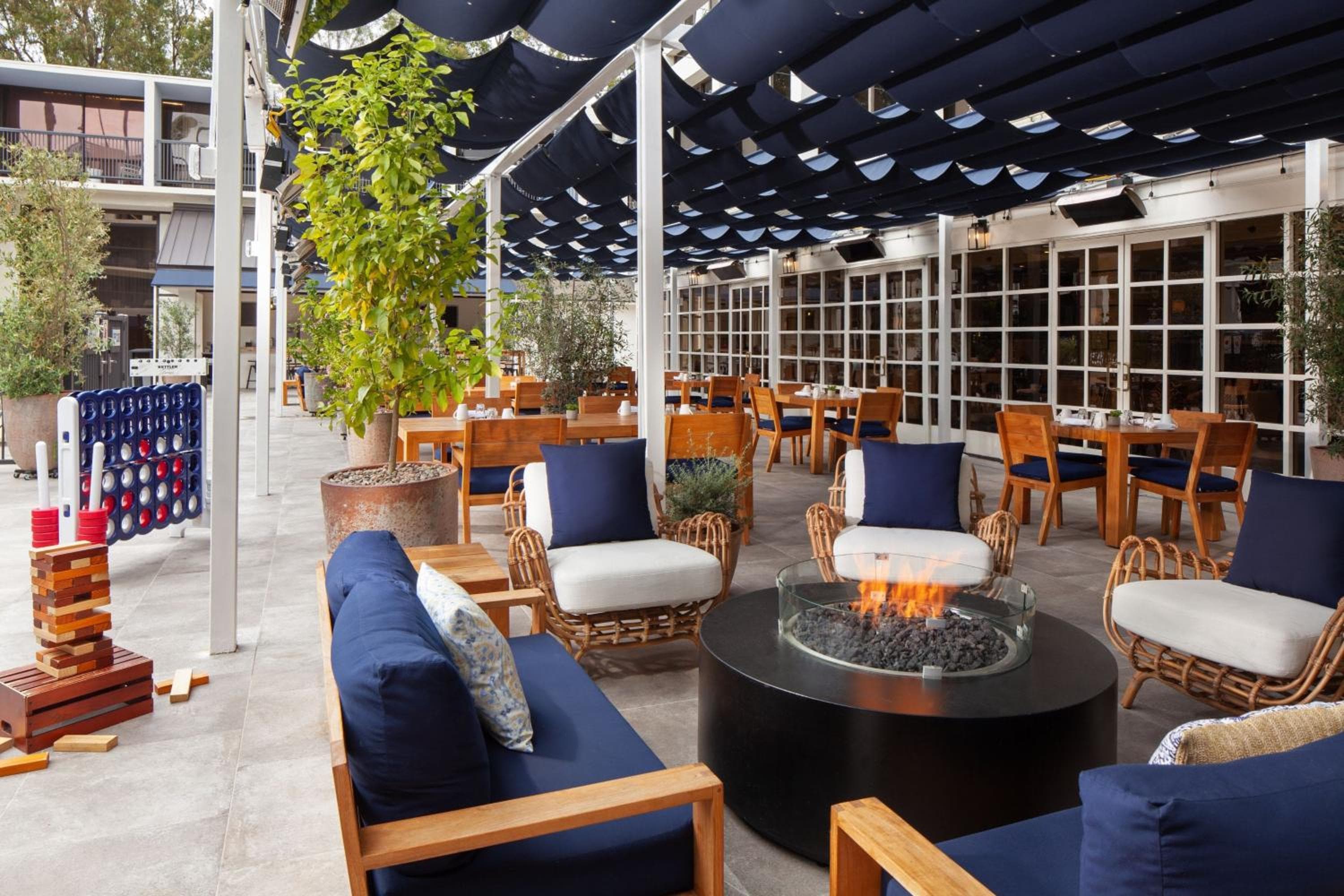 Sheraton Universal hotel, 333 Universal Hollywood Drive, Los Angeles, United States — photo 77