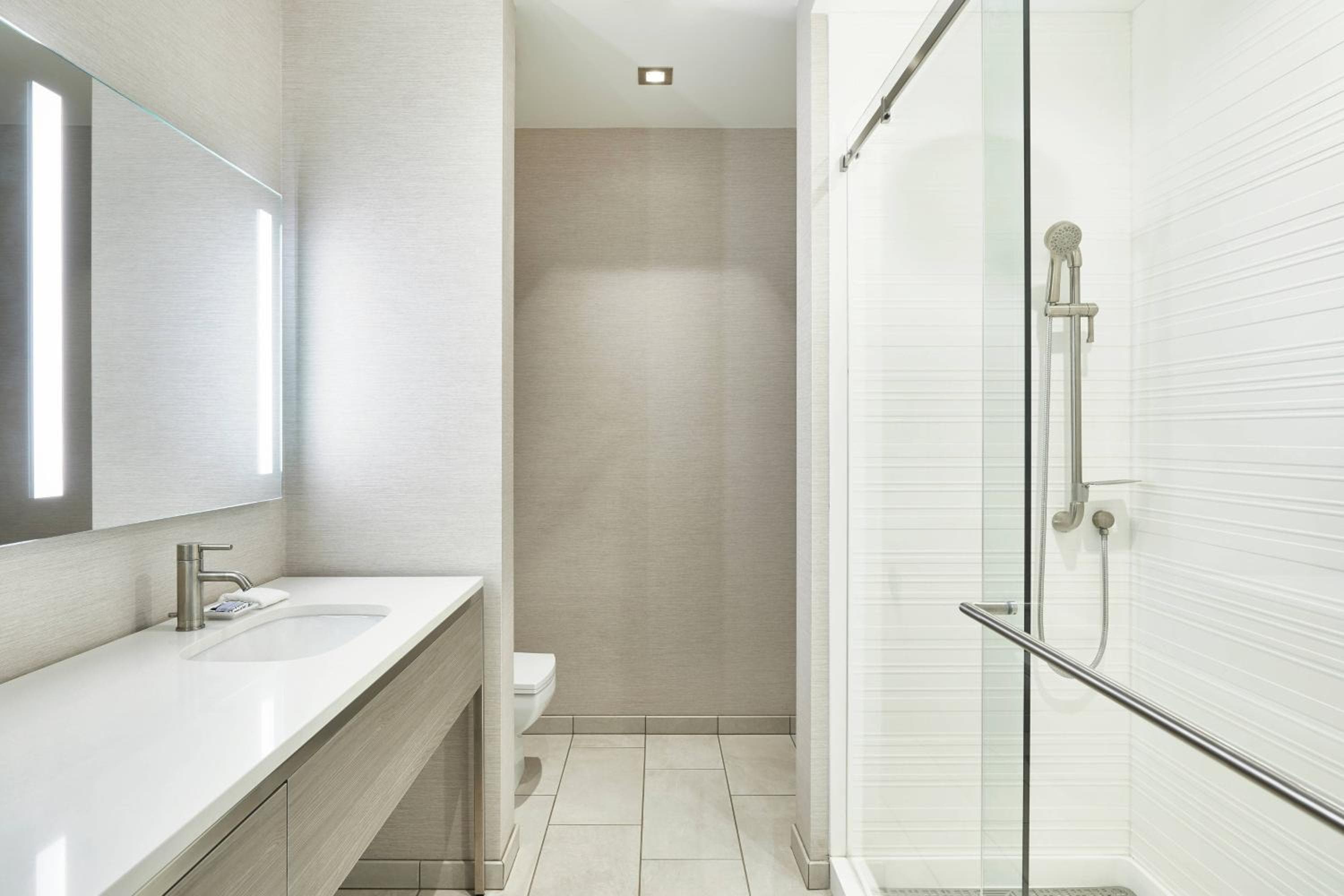 AC Hotel by Marriott Beverly Hills — 21