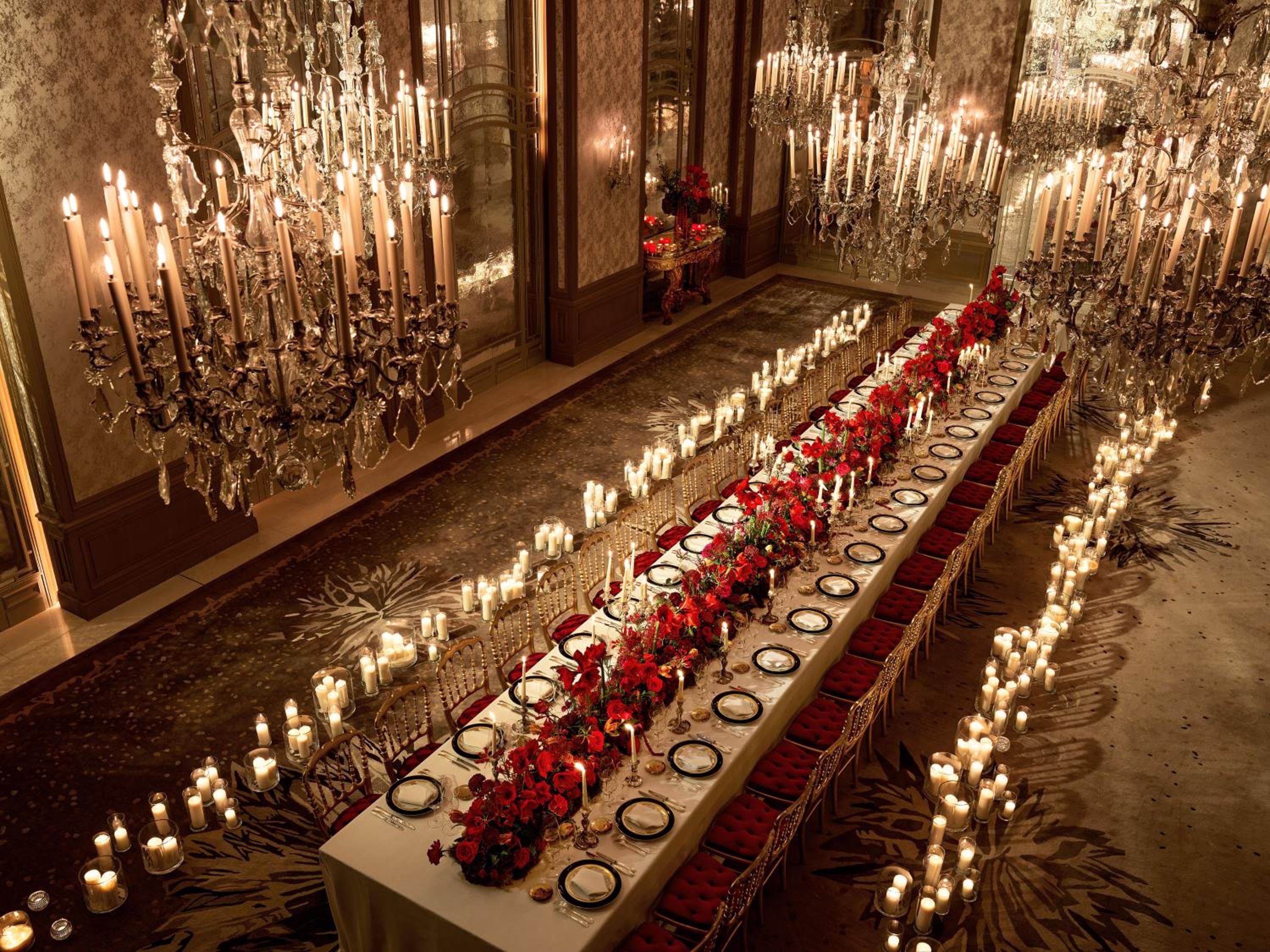 Hôtel Plaza Athénée - Dorchester Collection — 11