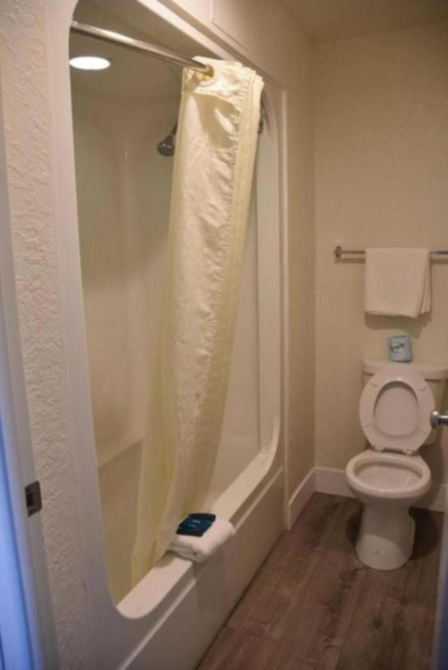Rodeway Inn Kissimmee - Orlando Maingate West - Free Theme Park Shuttle — 10