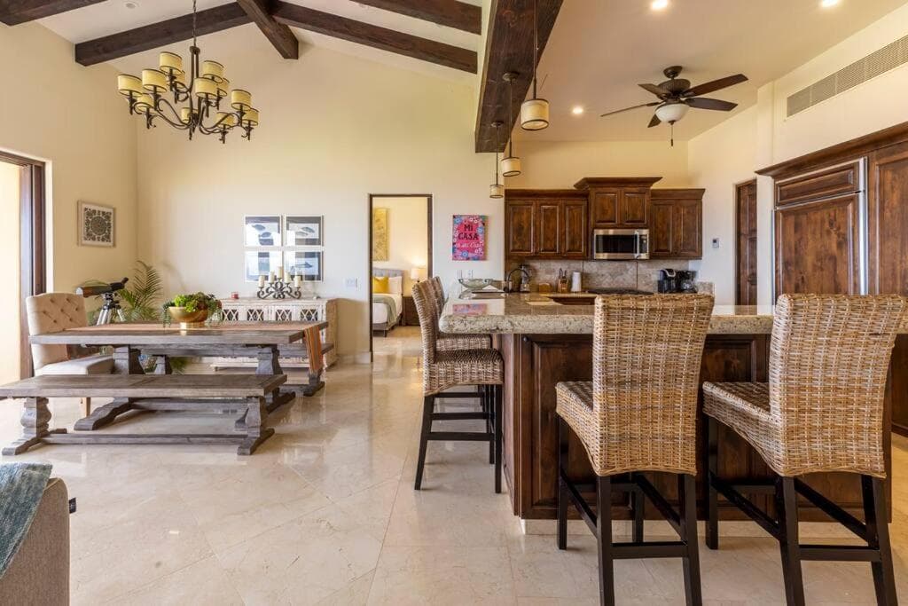 3BD Golf Front Beach Club and Hot Tub in PLC — 4