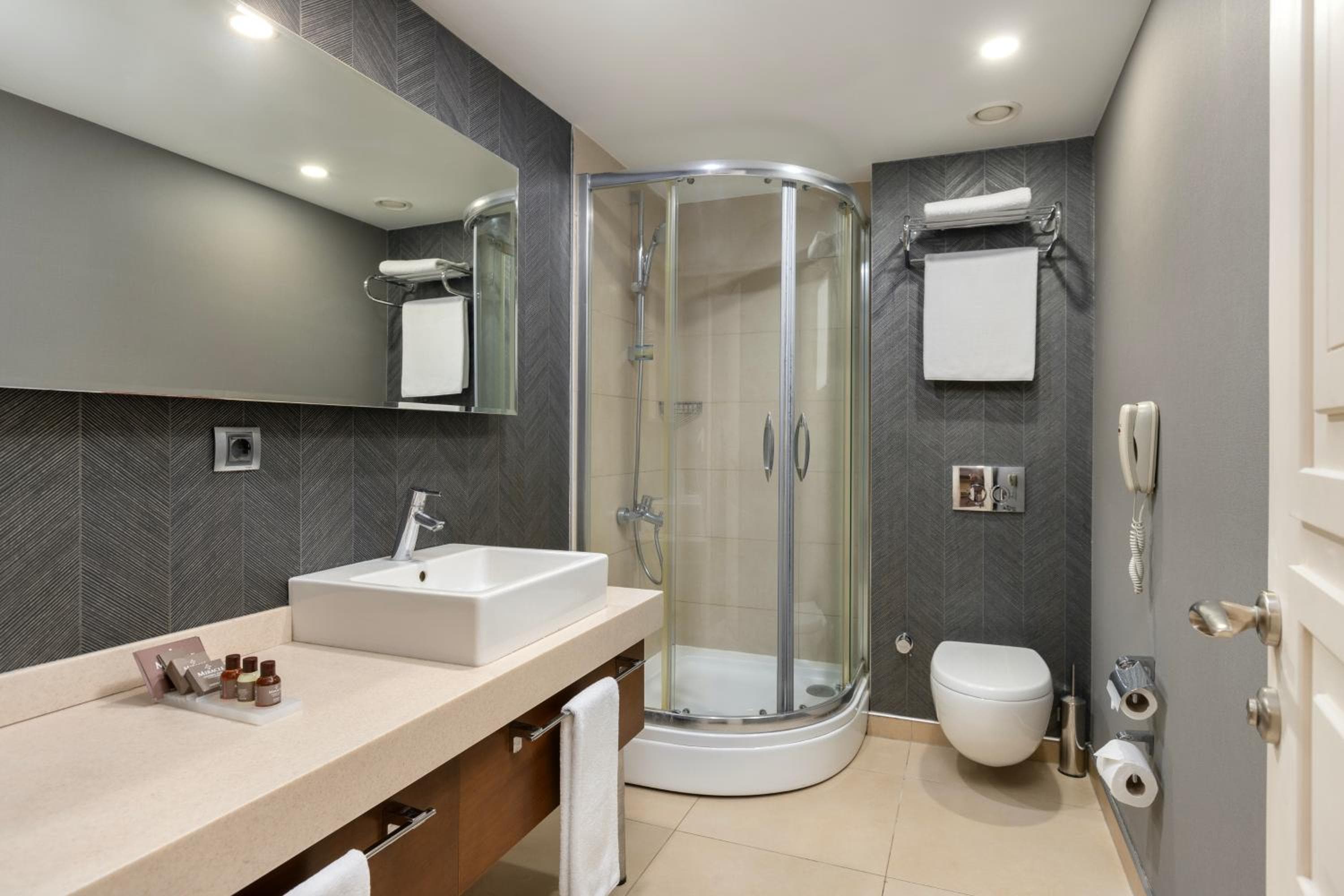 Miracle Istanbul Asia Airport Hotel & Spa — 29