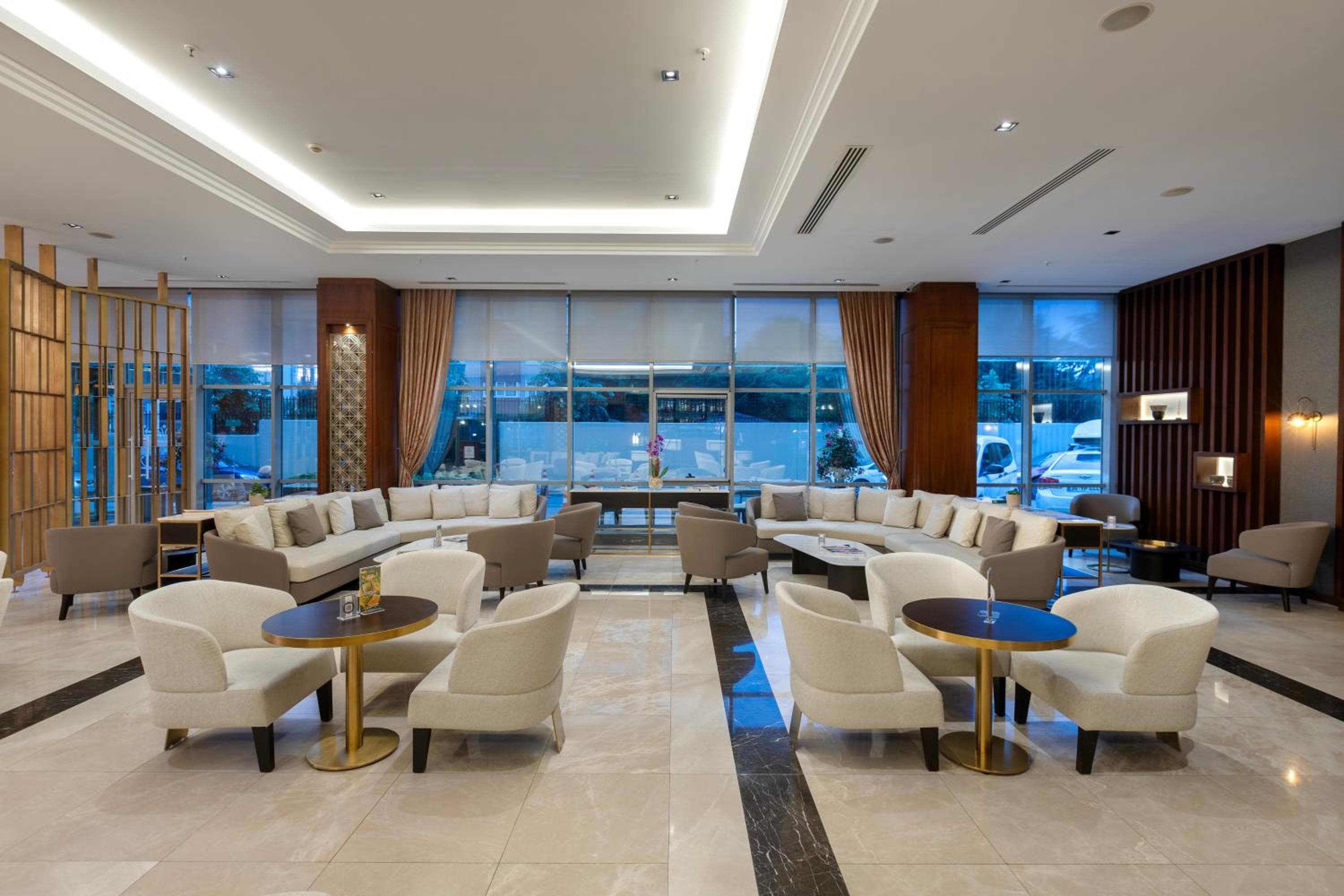 Miracle Istanbul Asia Airport Hotel & Spa — 11