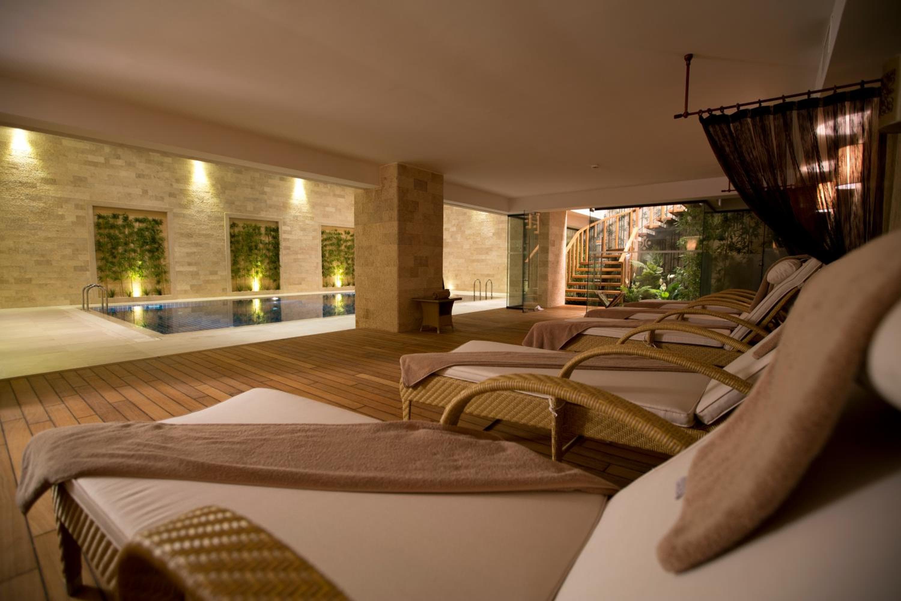Miracle Istanbul Asia Airport Hotel & Spa — 17