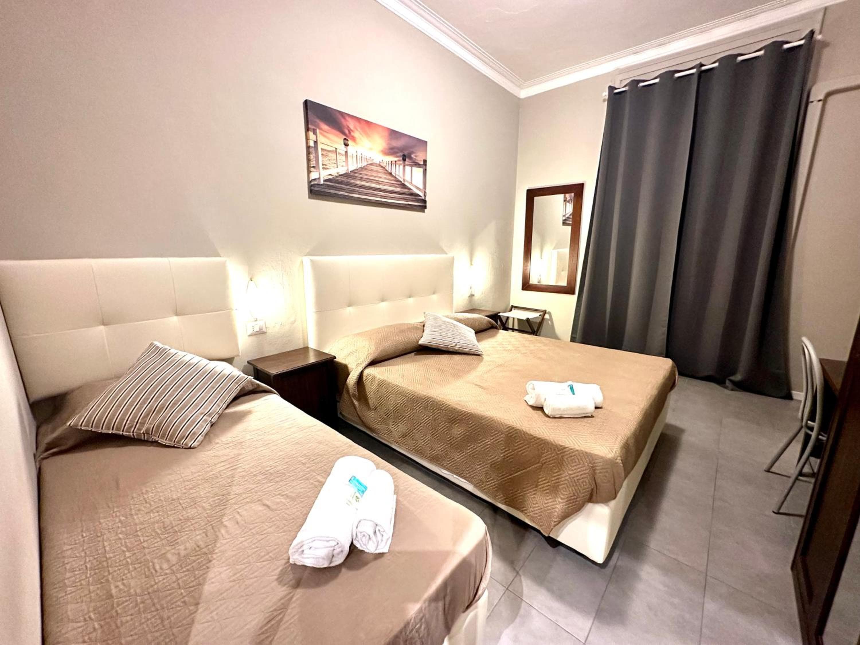 Carlo Goldoni Hotel — 13