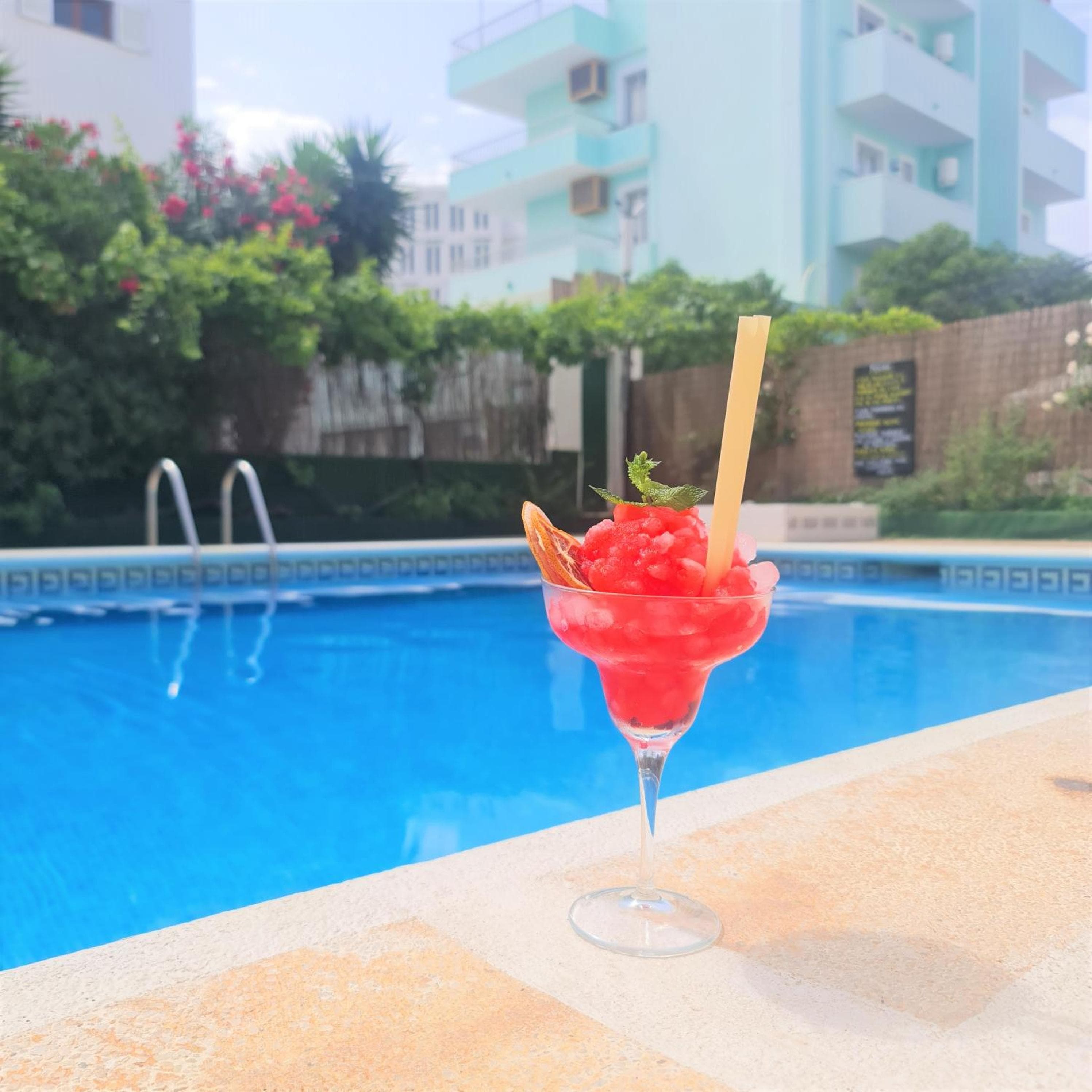 Tabbu ibiza apartments — 16