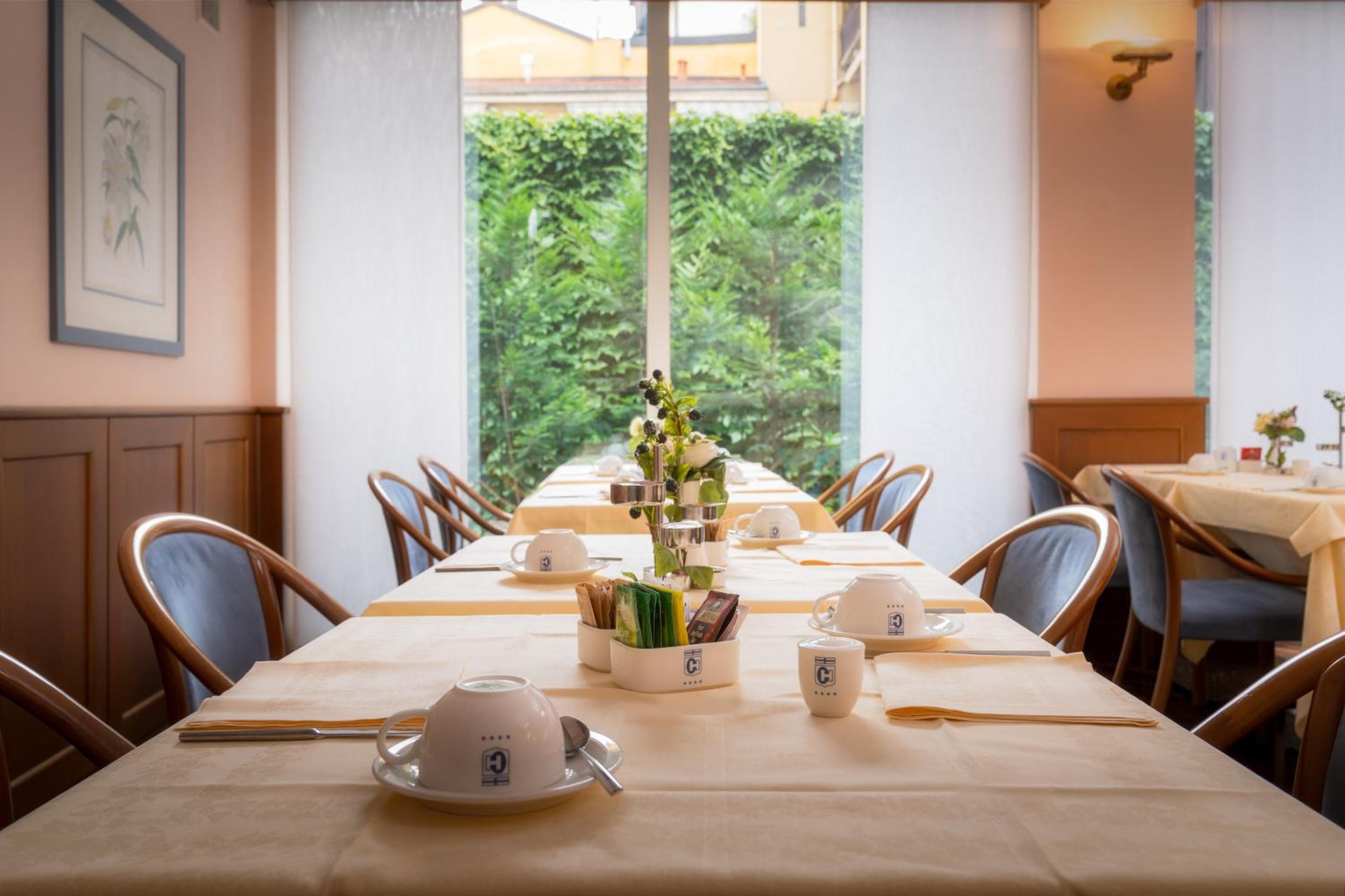 Hotel Crivi's — 3