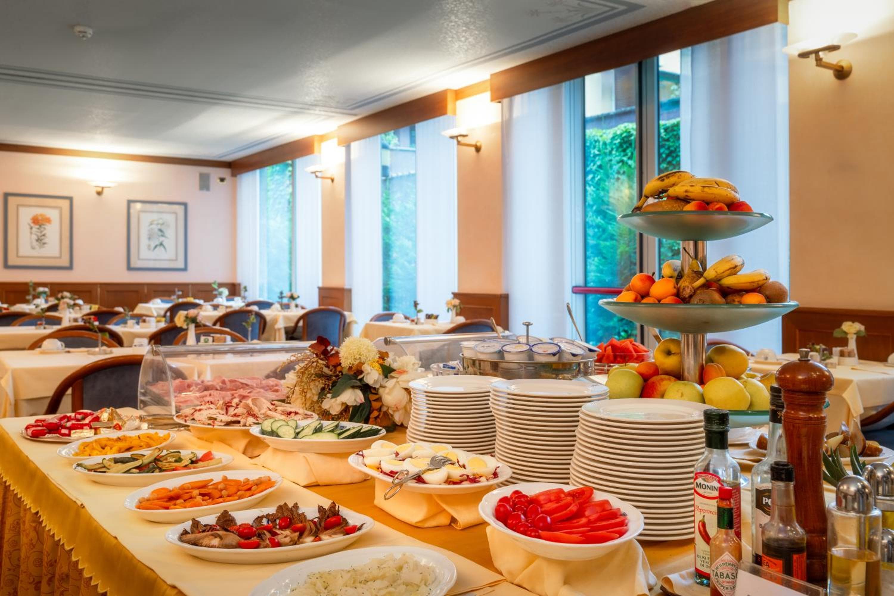 Hotel Crivi's — 4