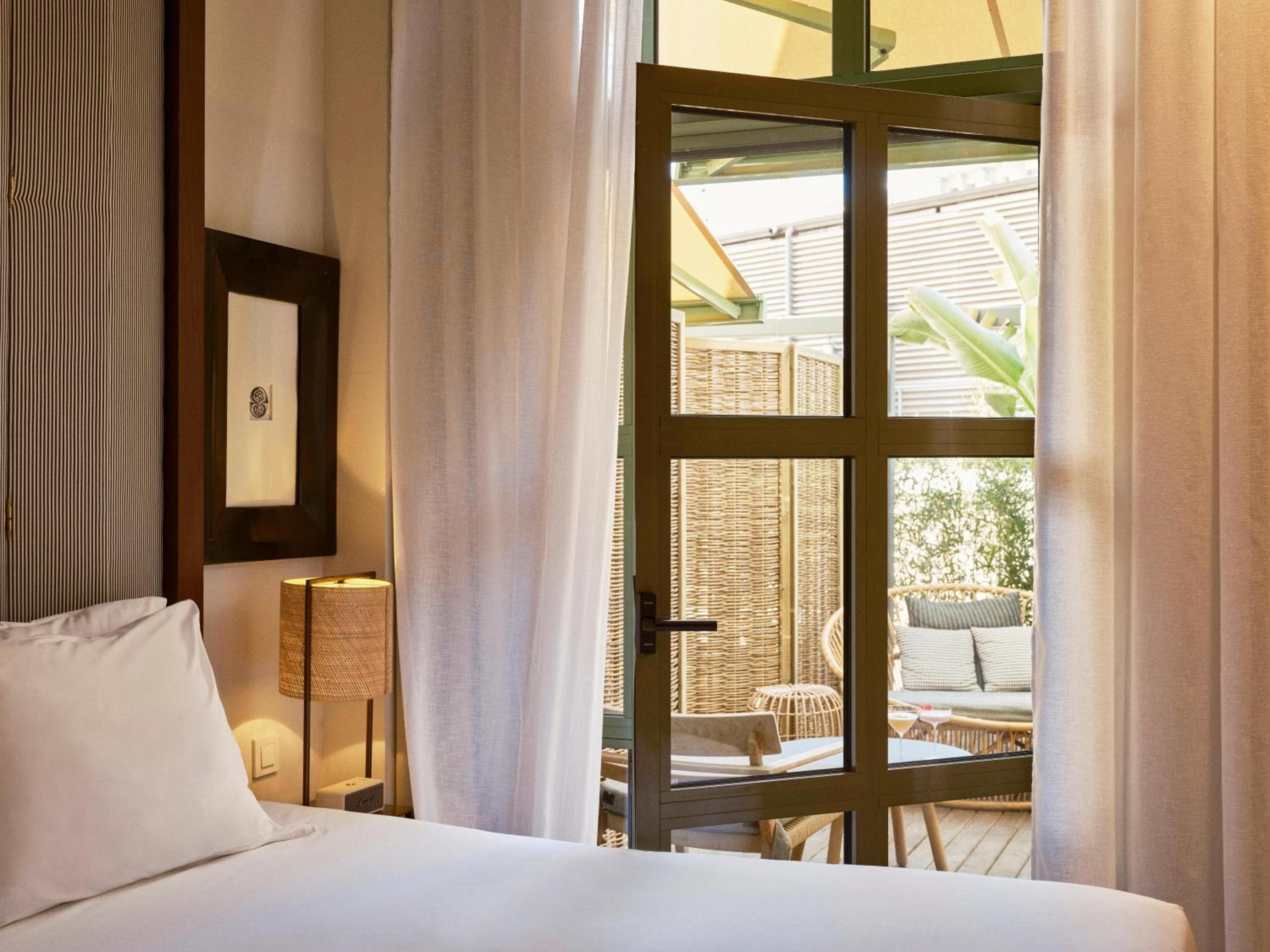 Hotel Pulitzer Barcelona — 8