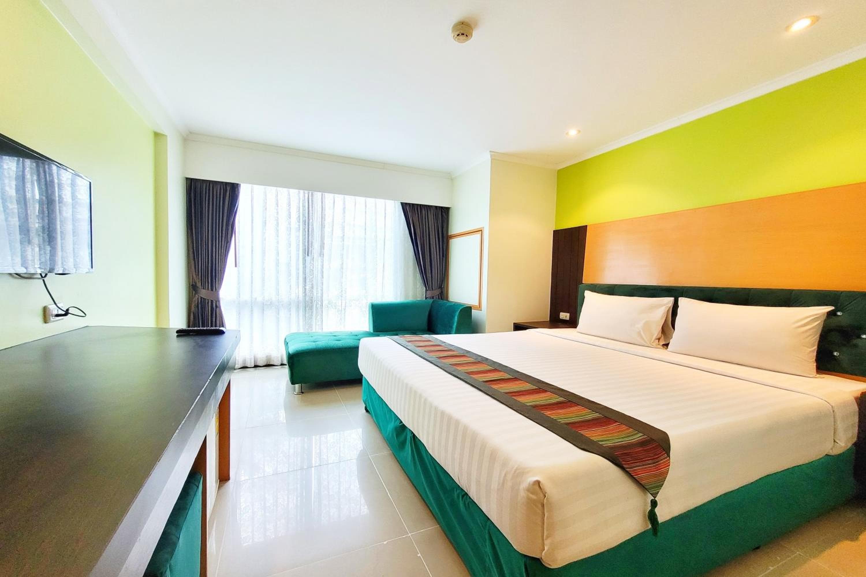Citin Pratunam Bangkok by Compass Hospitality — 26