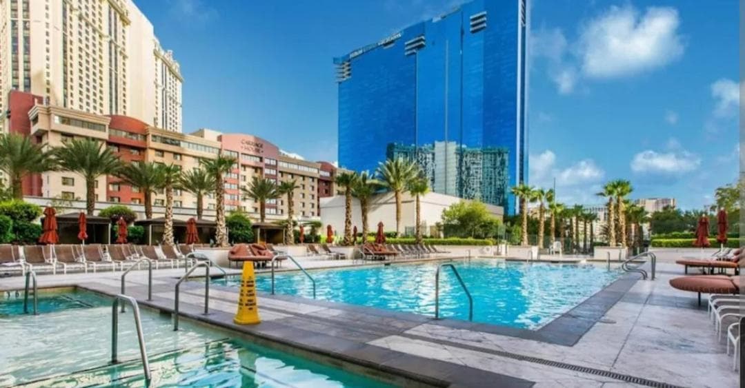 MGM Signature PH Appartamento monolocale deluxe al 30° piano, affacciato sulla strip e con balcone — 2