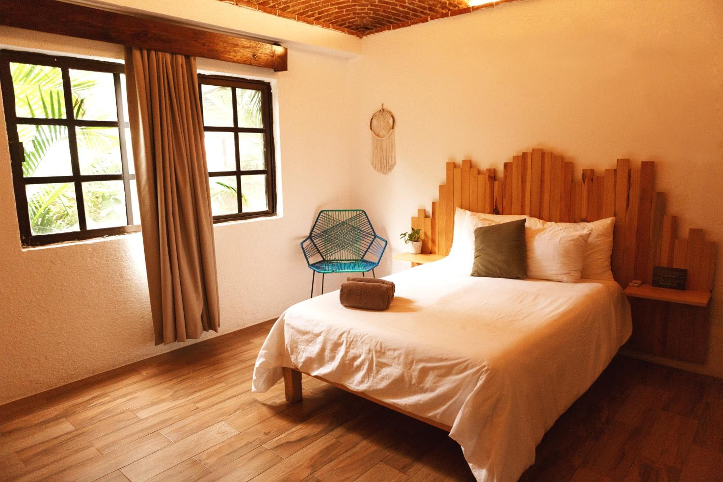 Enigmatic Boutique Hotel — 10