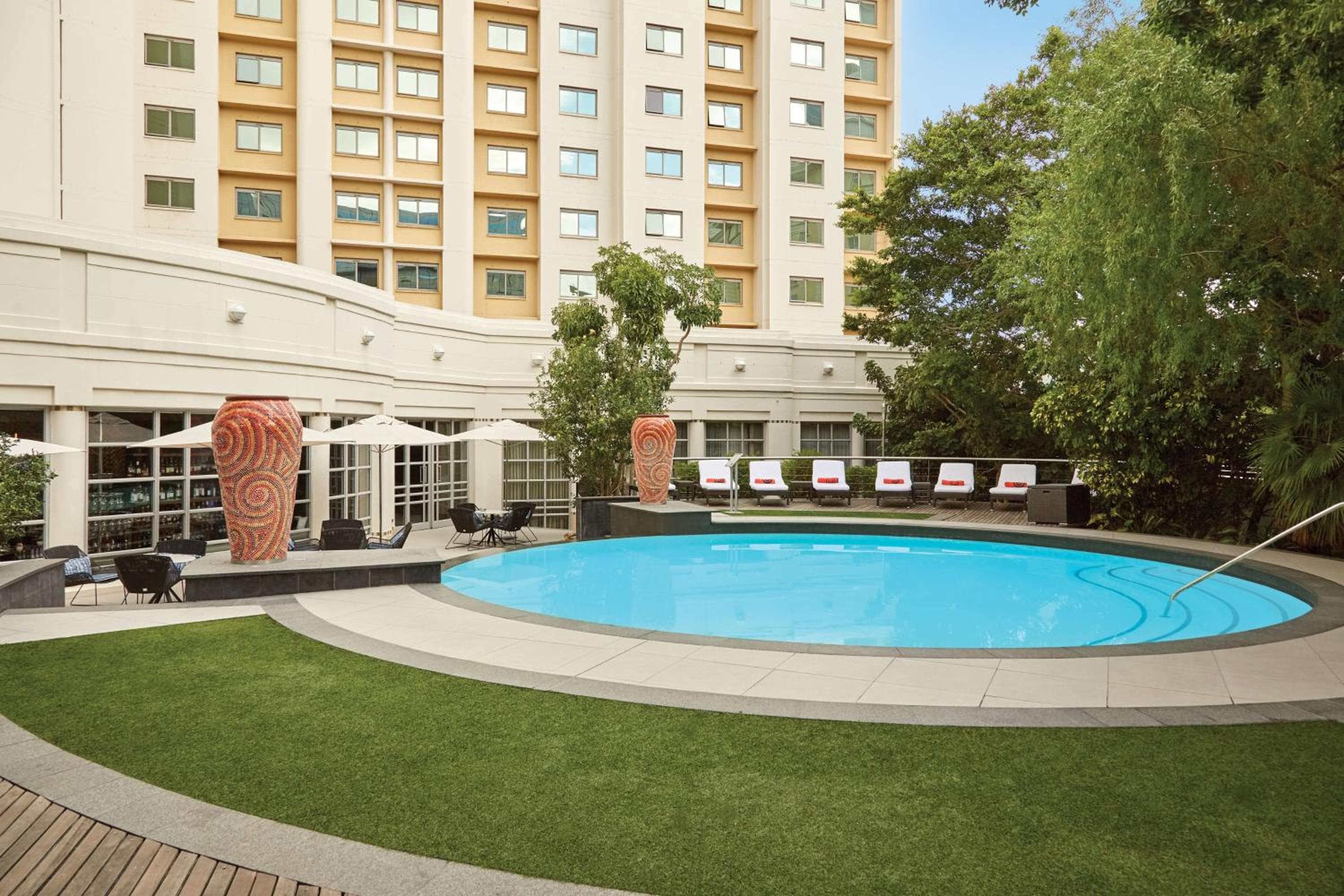 Southern Sun Waterfront Cape Town hotel, 1 Lower Buitengracht, Cape Town, South Africa — photo 4