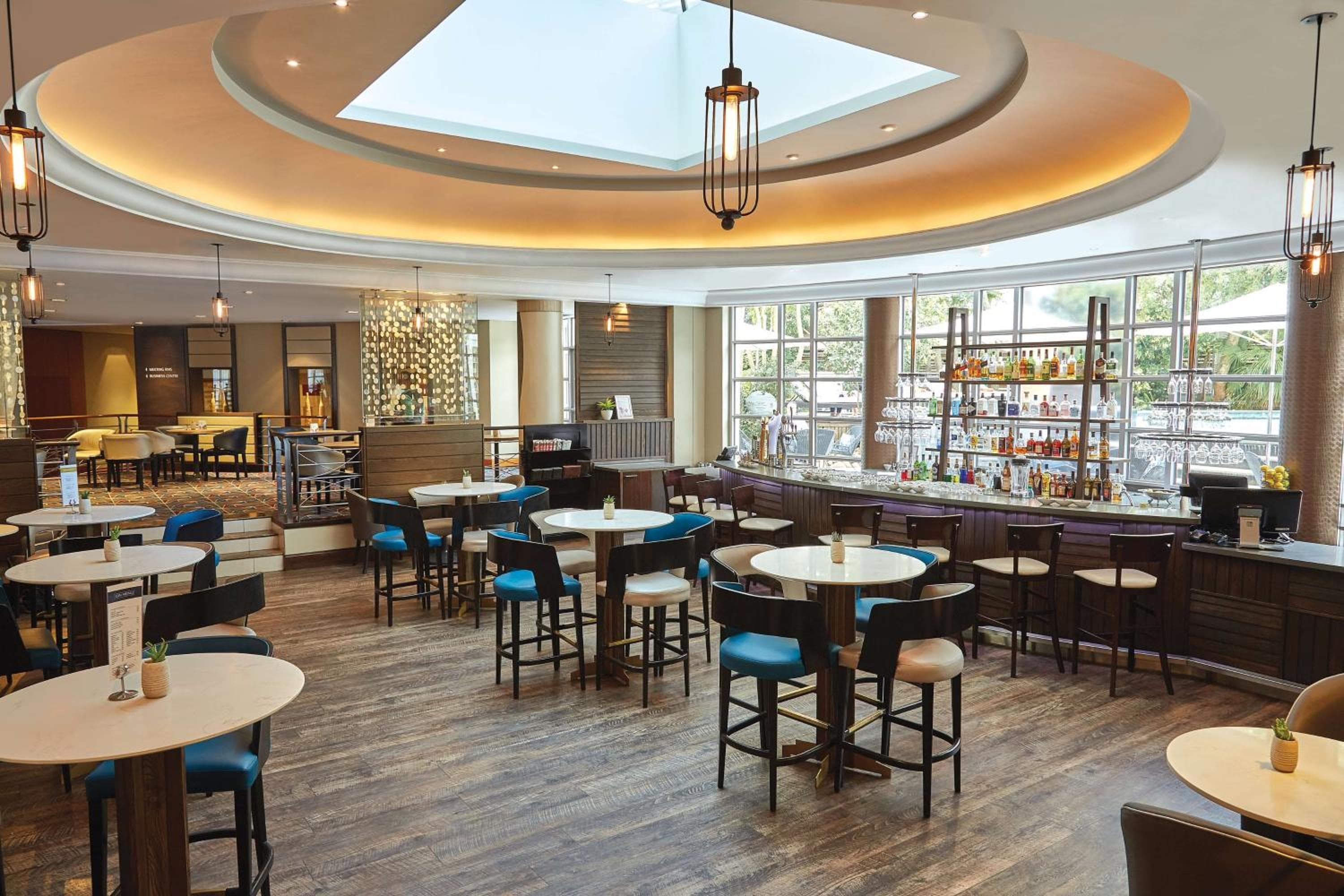 Southern Sun Waterfront Cape Town hotel, 1 Lower Buitengracht, Cape Town, South Africa — photo 9