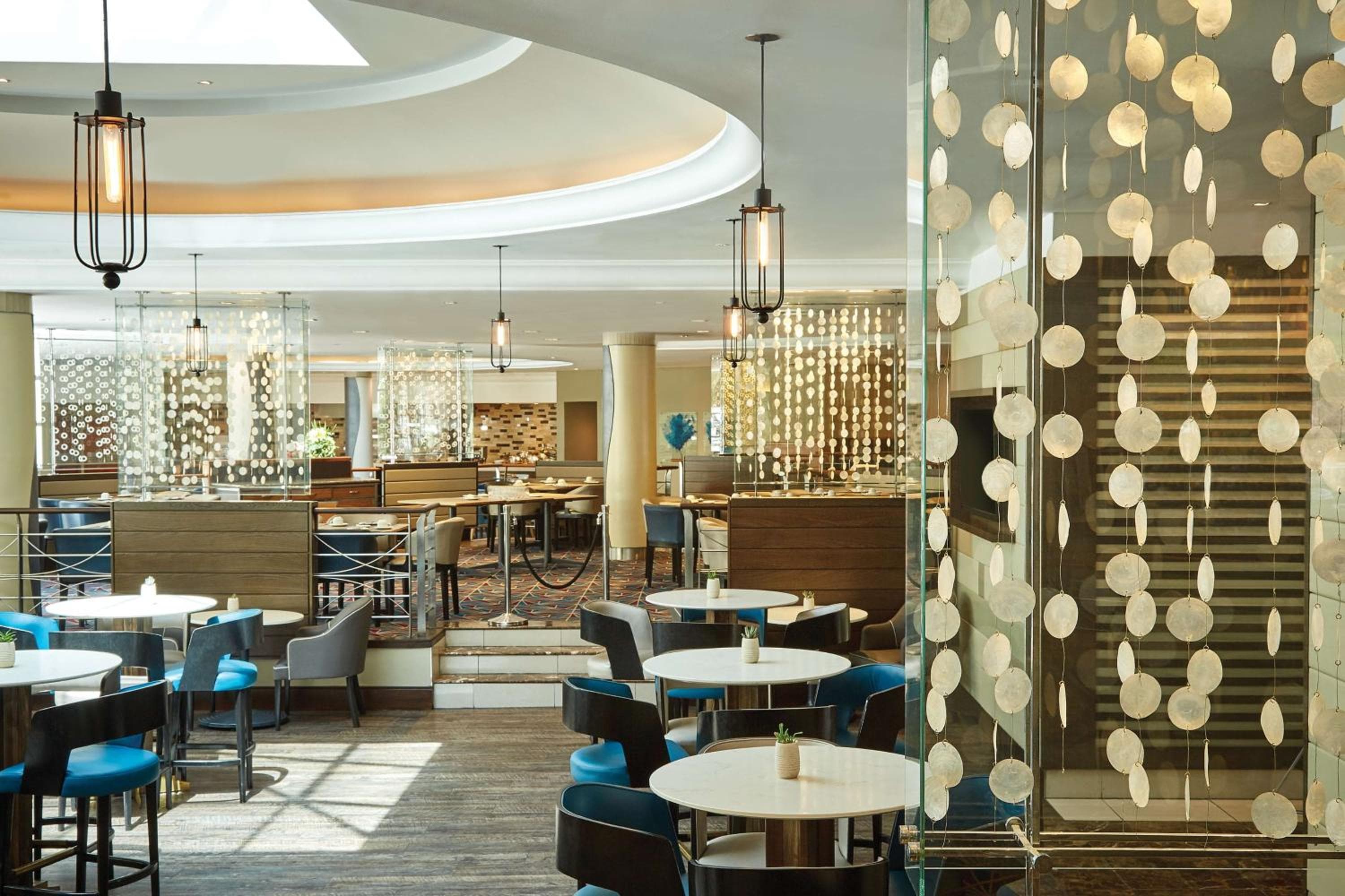 Southern Sun Waterfront Cape Town hotel, 1 Lower Buitengracht, Cape Town, South Africa — photo 10