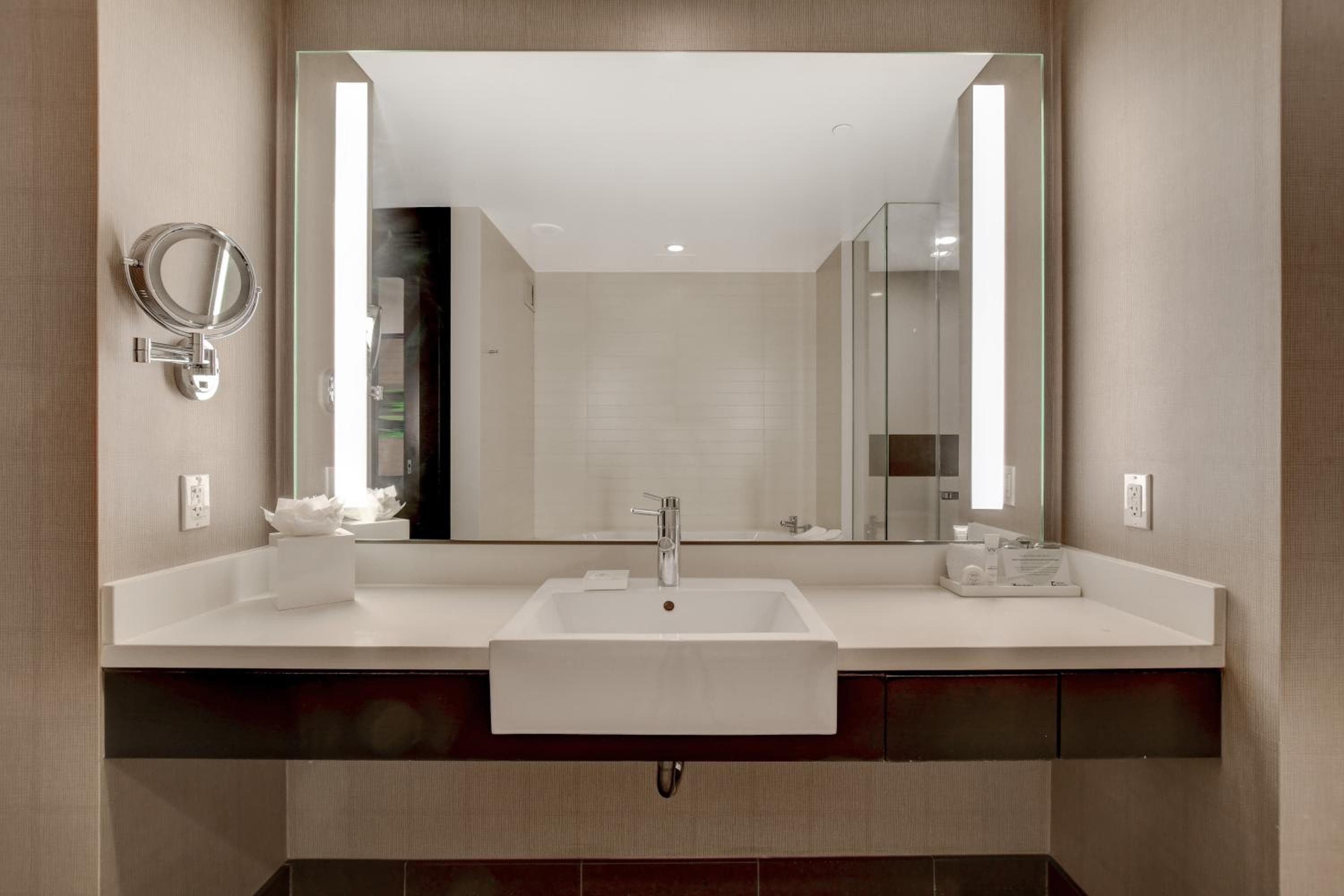 Vdara Hotel & Spa Private Residences — 16