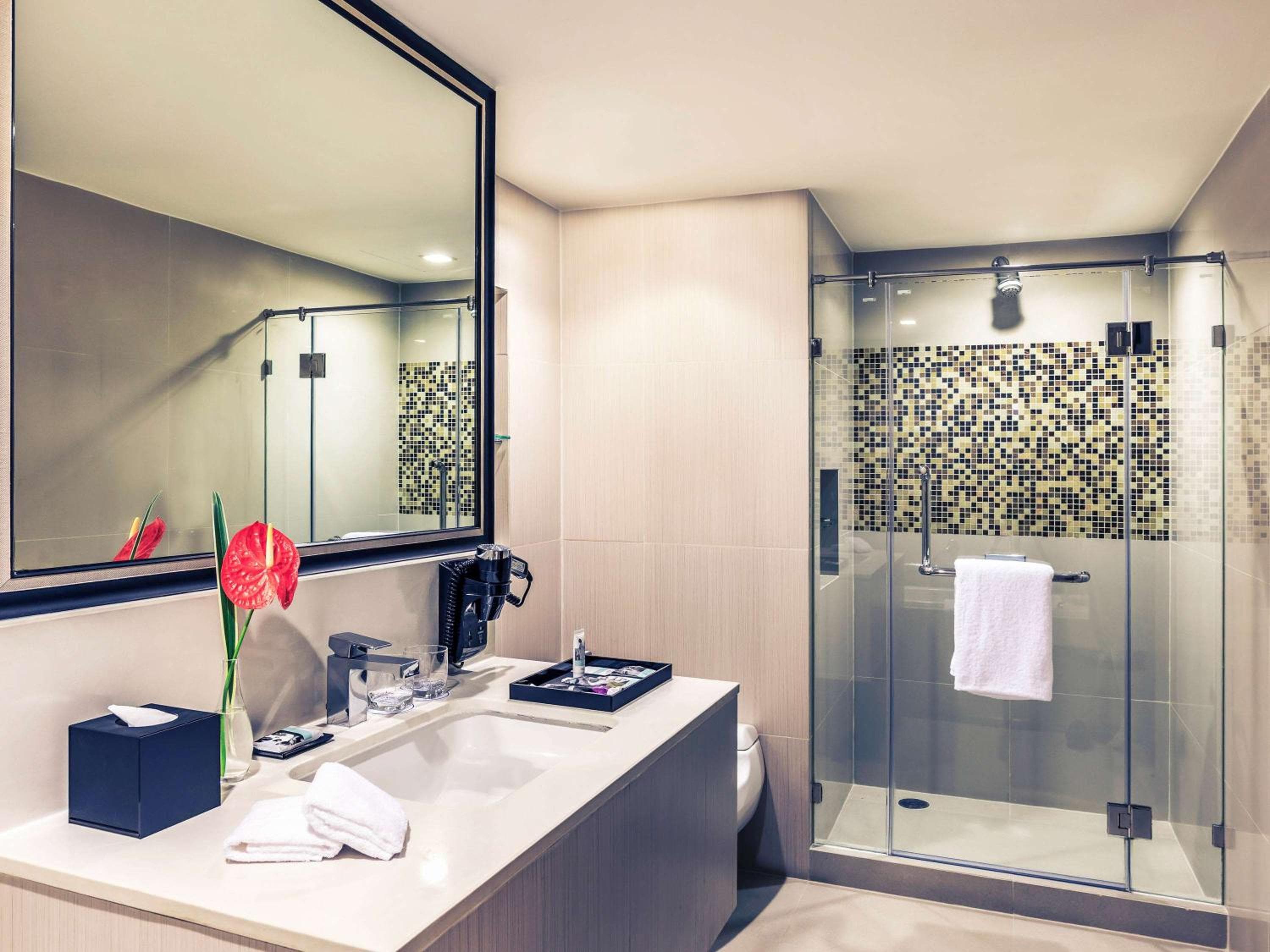 Mercure Bangkok Sukhumvit 11 — 17